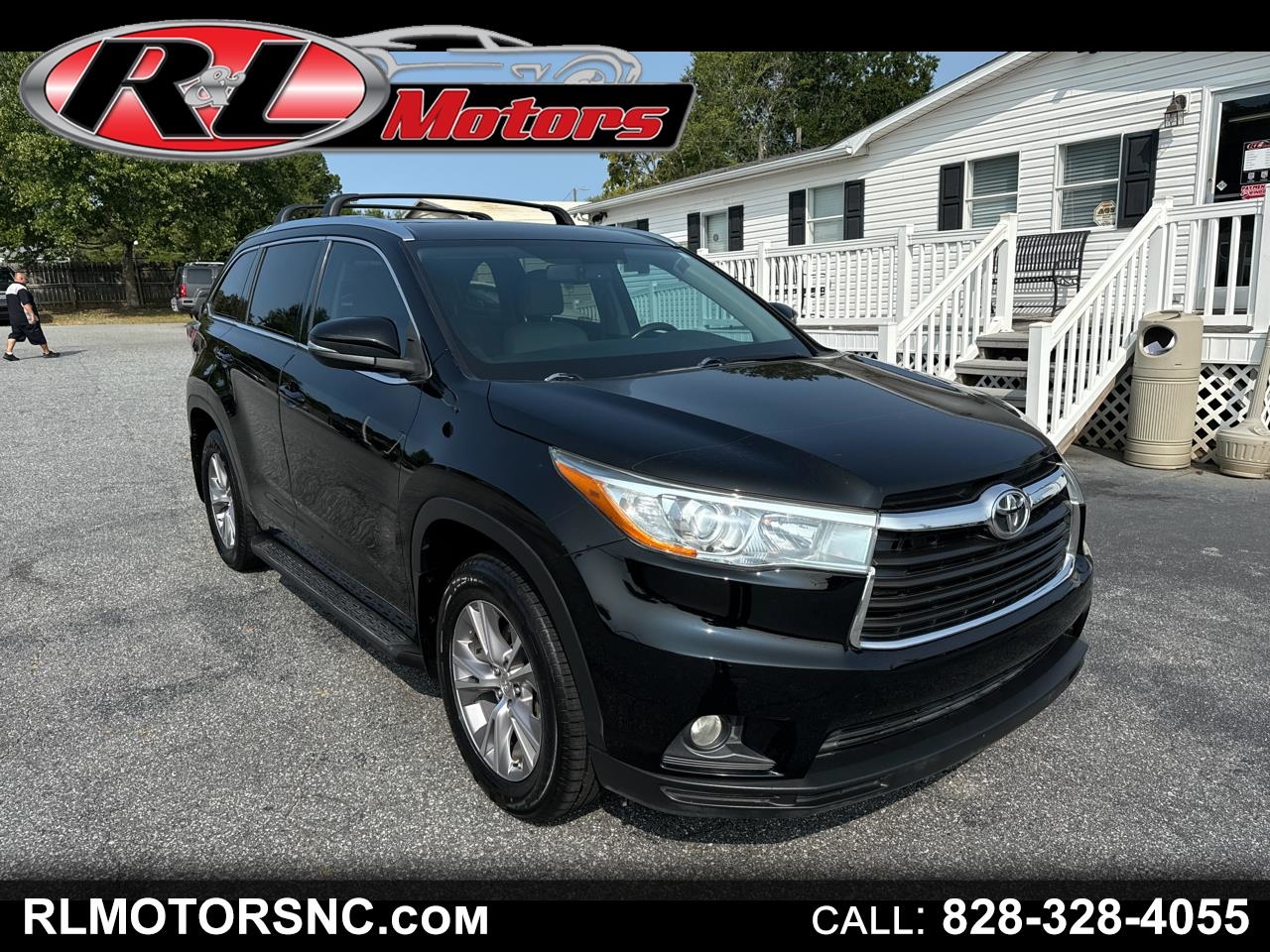 R&L Motors - Used vehicle - SUV TOYOTA HIGHLANDER 2015