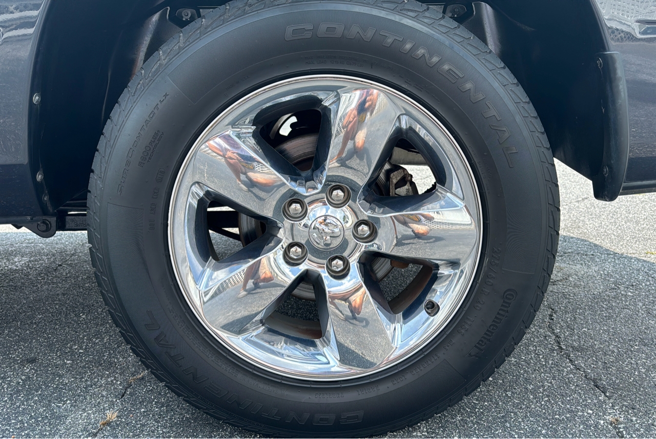 R&L Motors - Used vehicle - Truck DODGE RAM 1500 2016