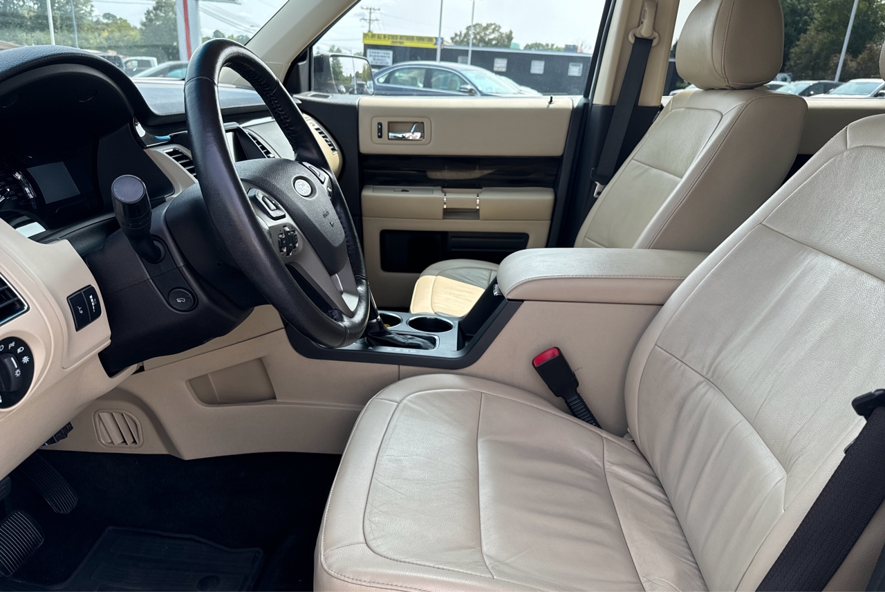 R&L Motors - Used vehicle - SUV FORD FLEX 2016