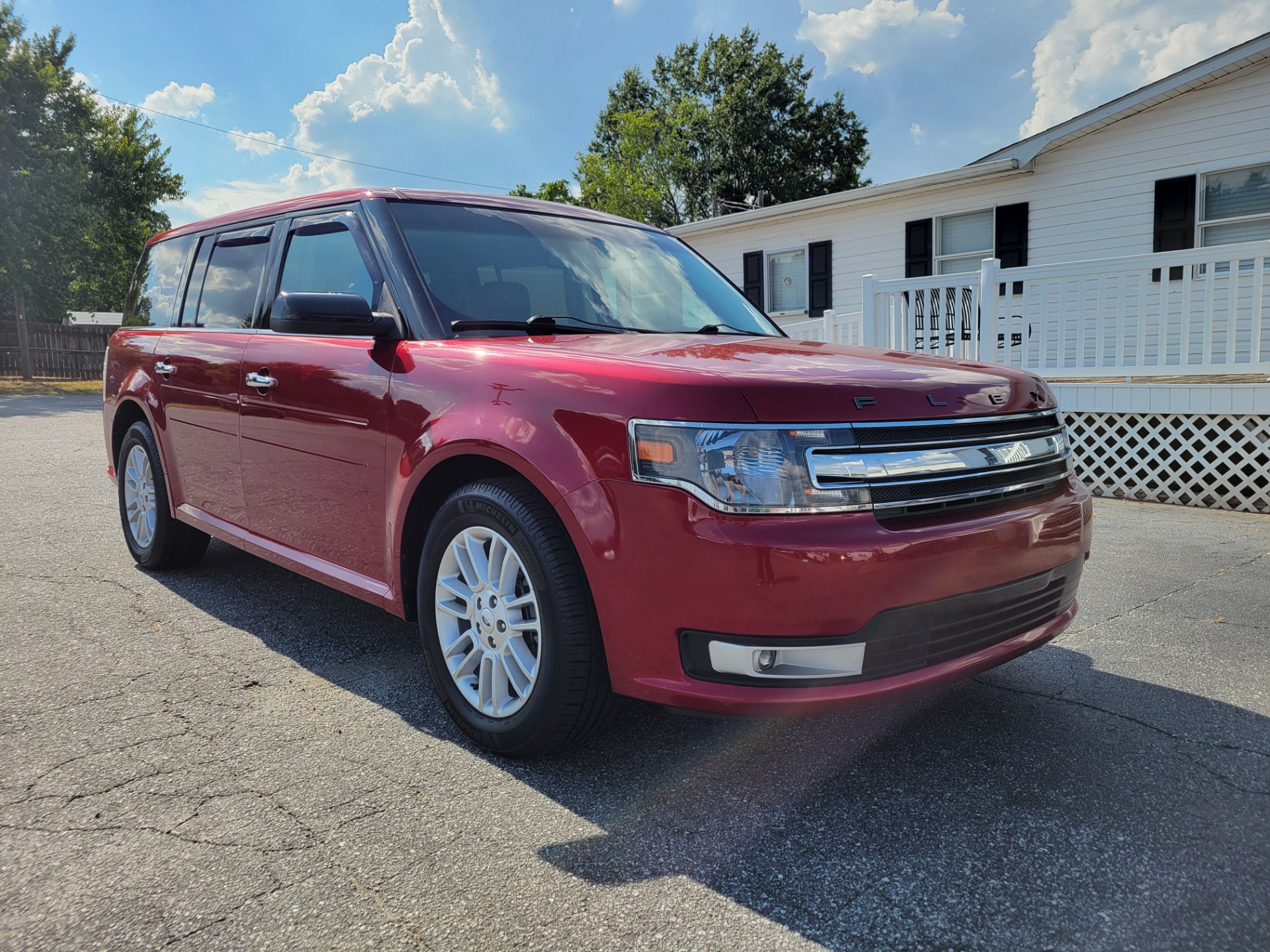 R&L Motors - Used vehicle - SUV FORD FLEX 2018