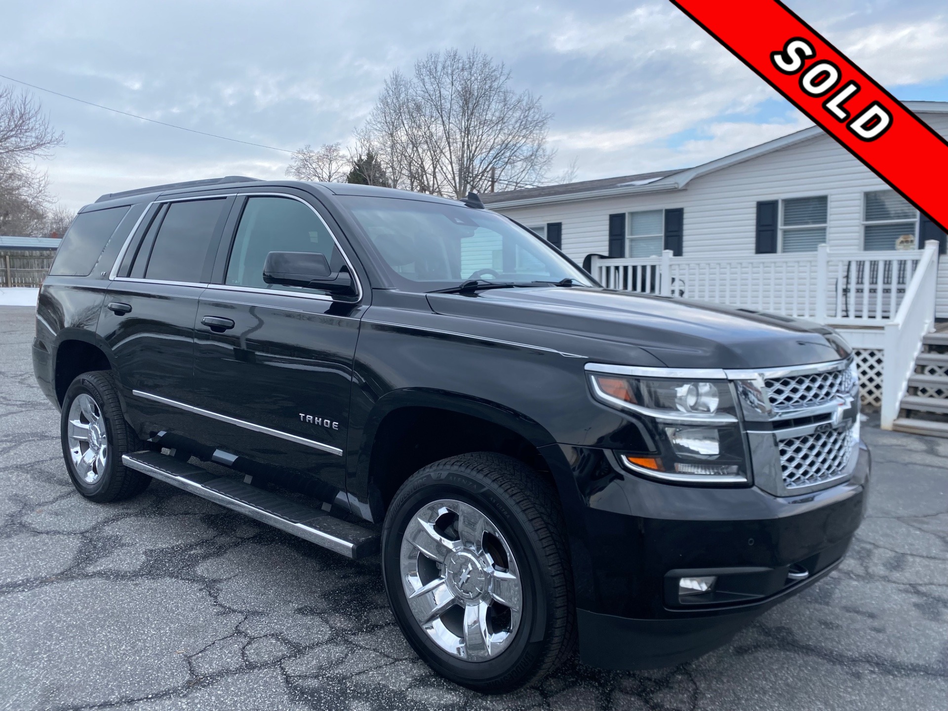 R&L Motors - Used vehicle - SUV CHEVROLET TAHOE 2017