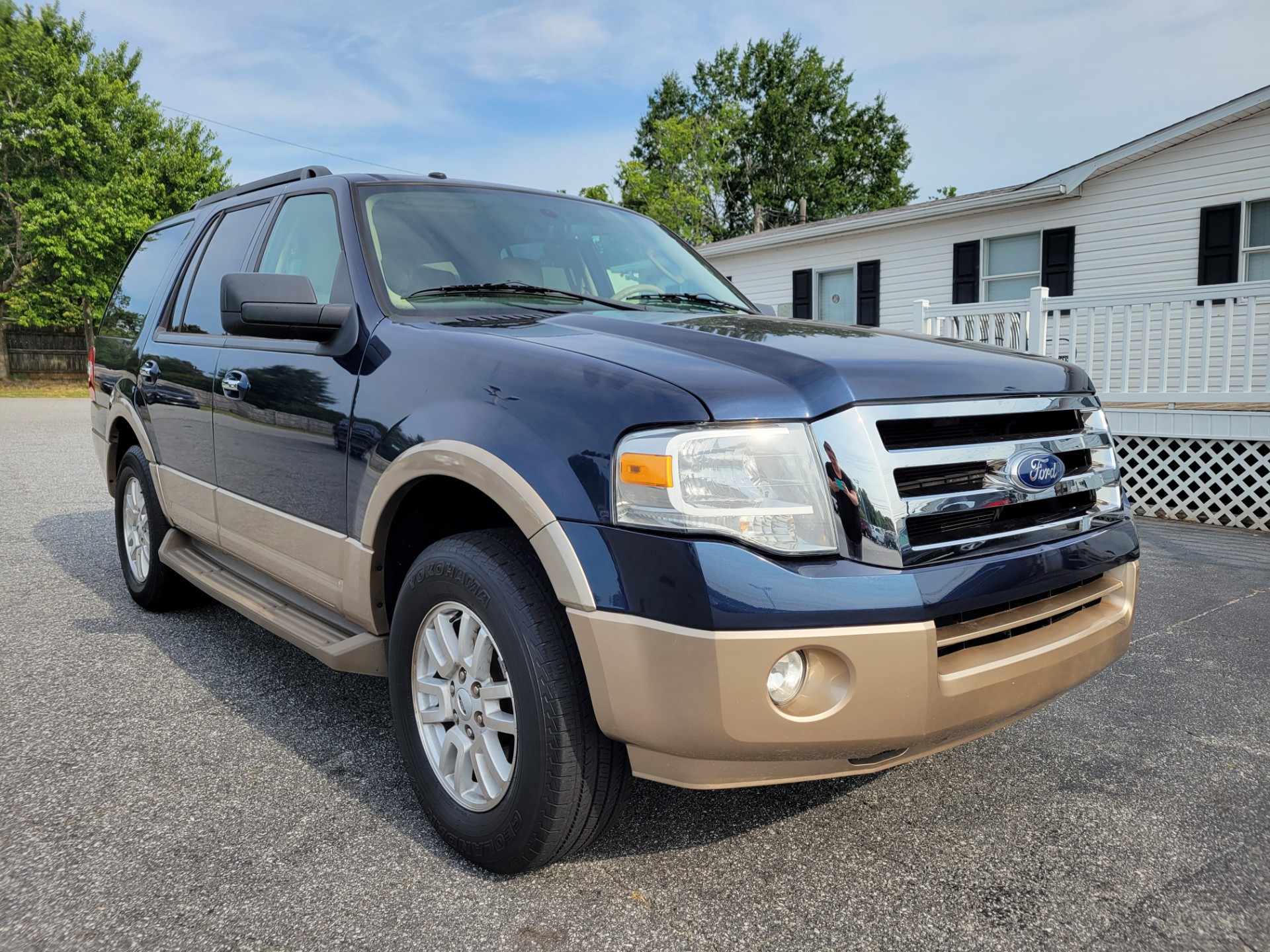 R&L Motors - 2013-FORD-EXPEDITION-HICKORY-NC-Stock=6603