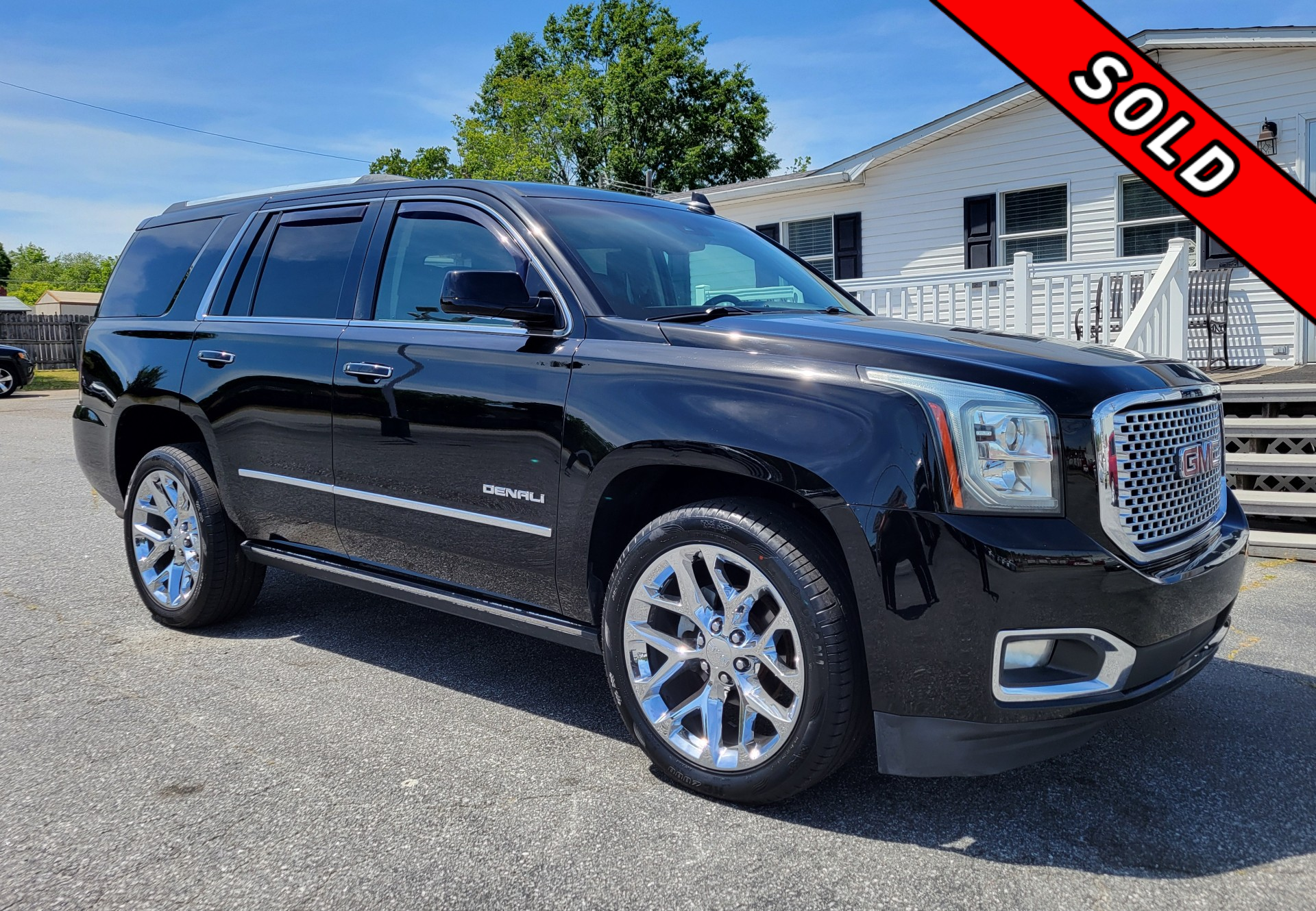 R&L Motors - Used vehicle - SUV GMC YUKON 2016
