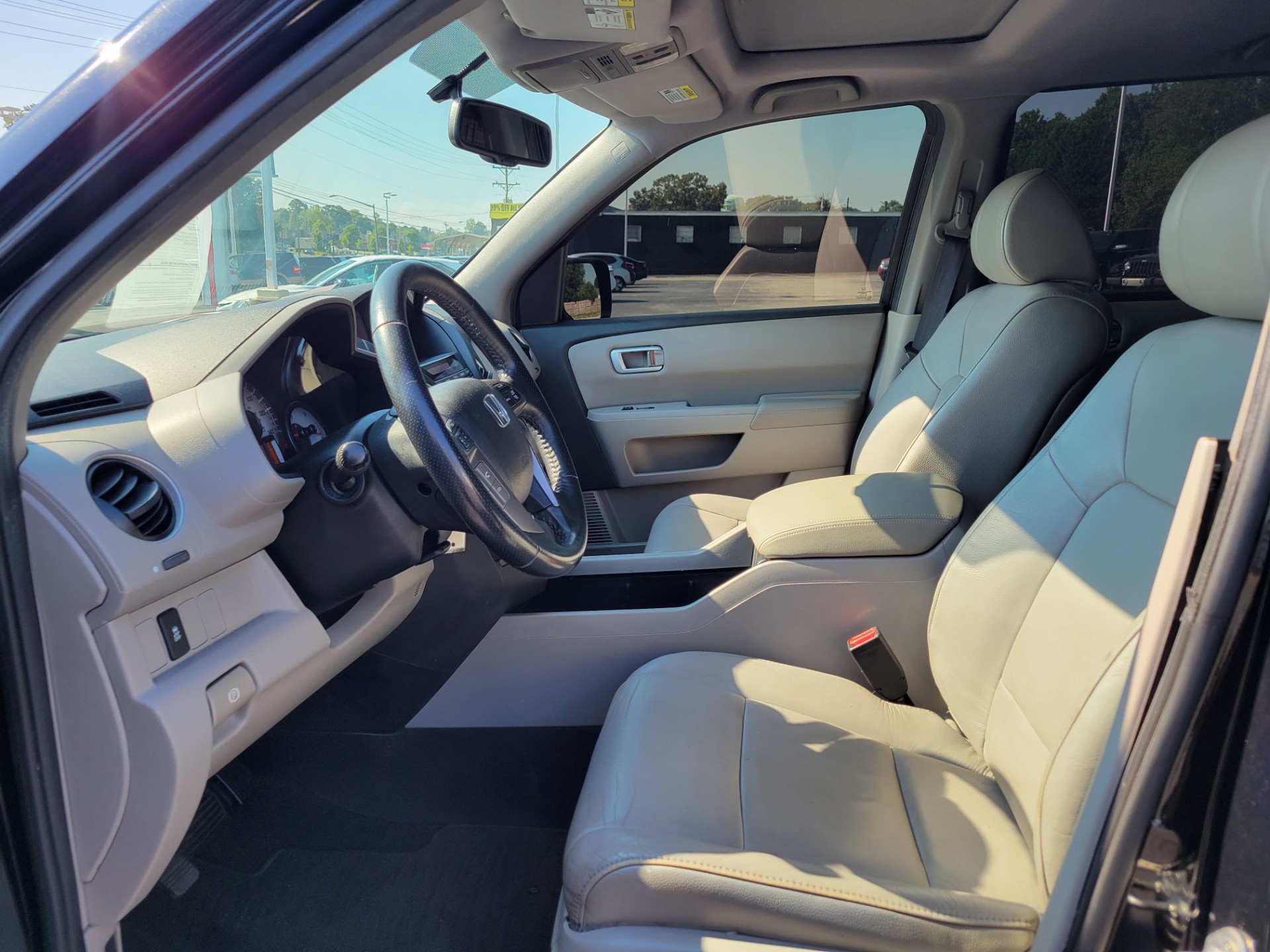 R&L Motors - Used vehicle - SUV HONDA PILOT 2013