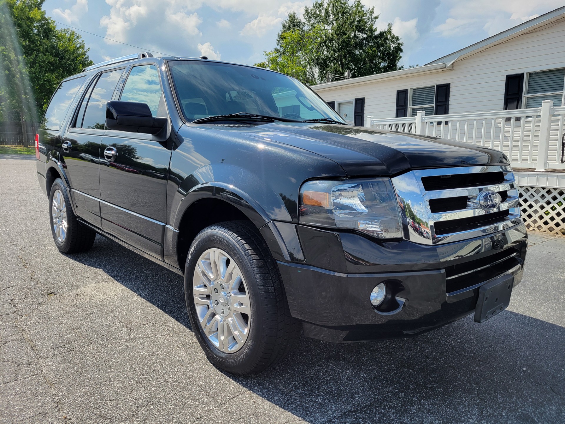 R&L Motors - Used vehicle - SUV FORD EXPEDITION 2011