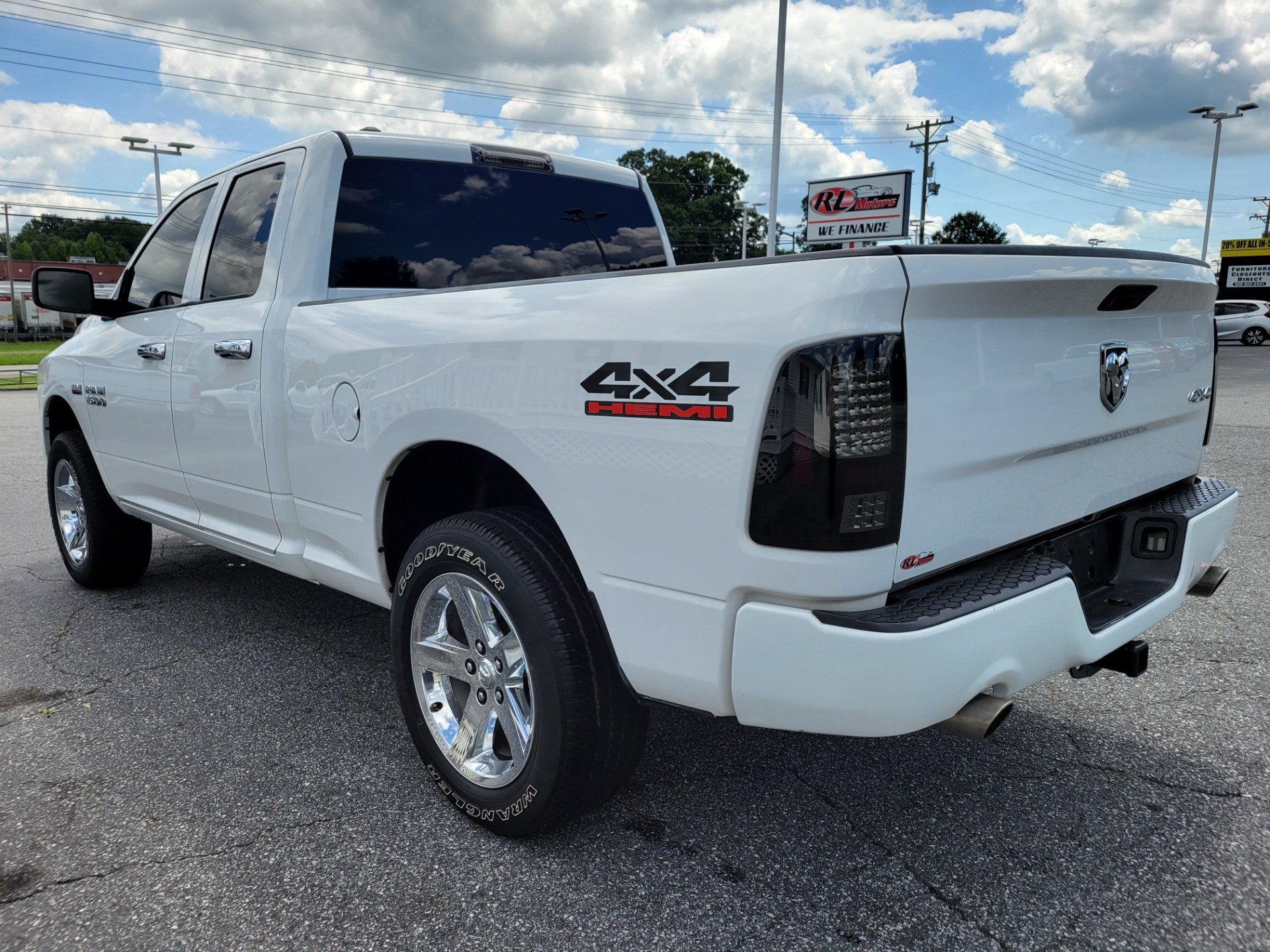 R&L Motors - Used vehicle - TRUCK RAM 1500 2017