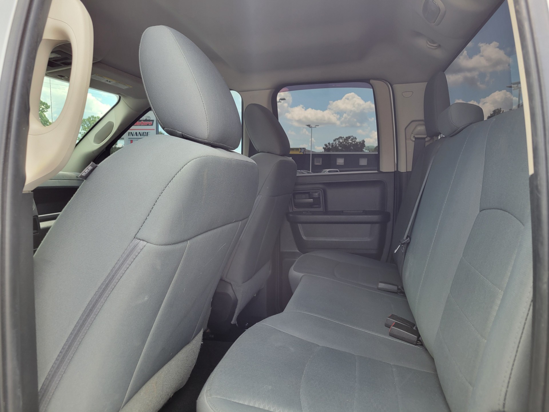 R&L Motors - Used vehicle - TRUCK RAM 1500 2017