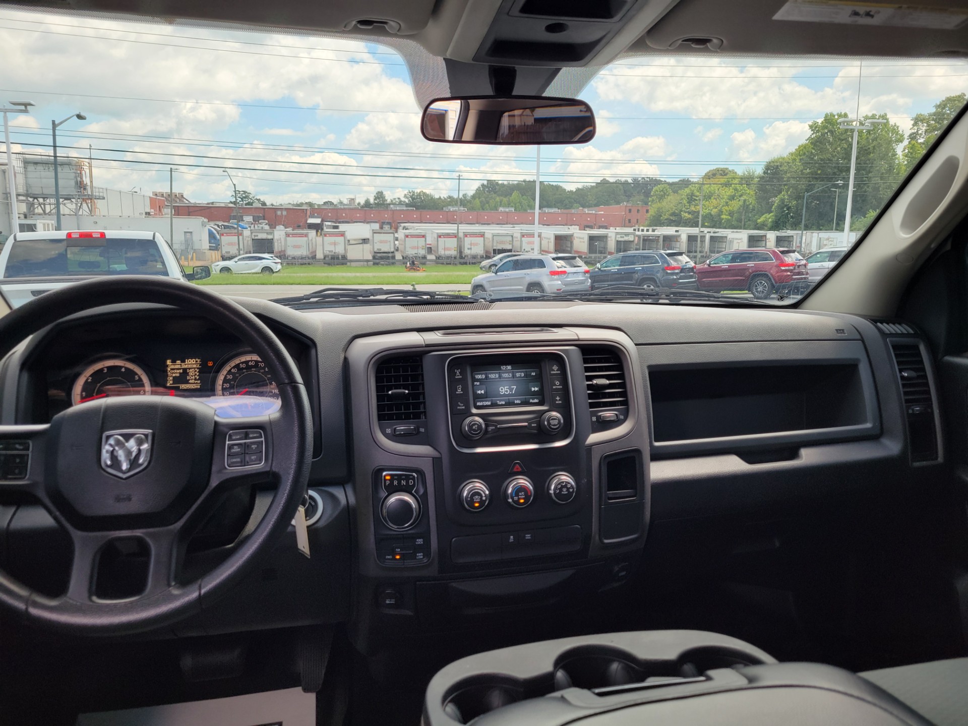 R&L Motors - Used vehicle - TRUCK RAM 1500 2017