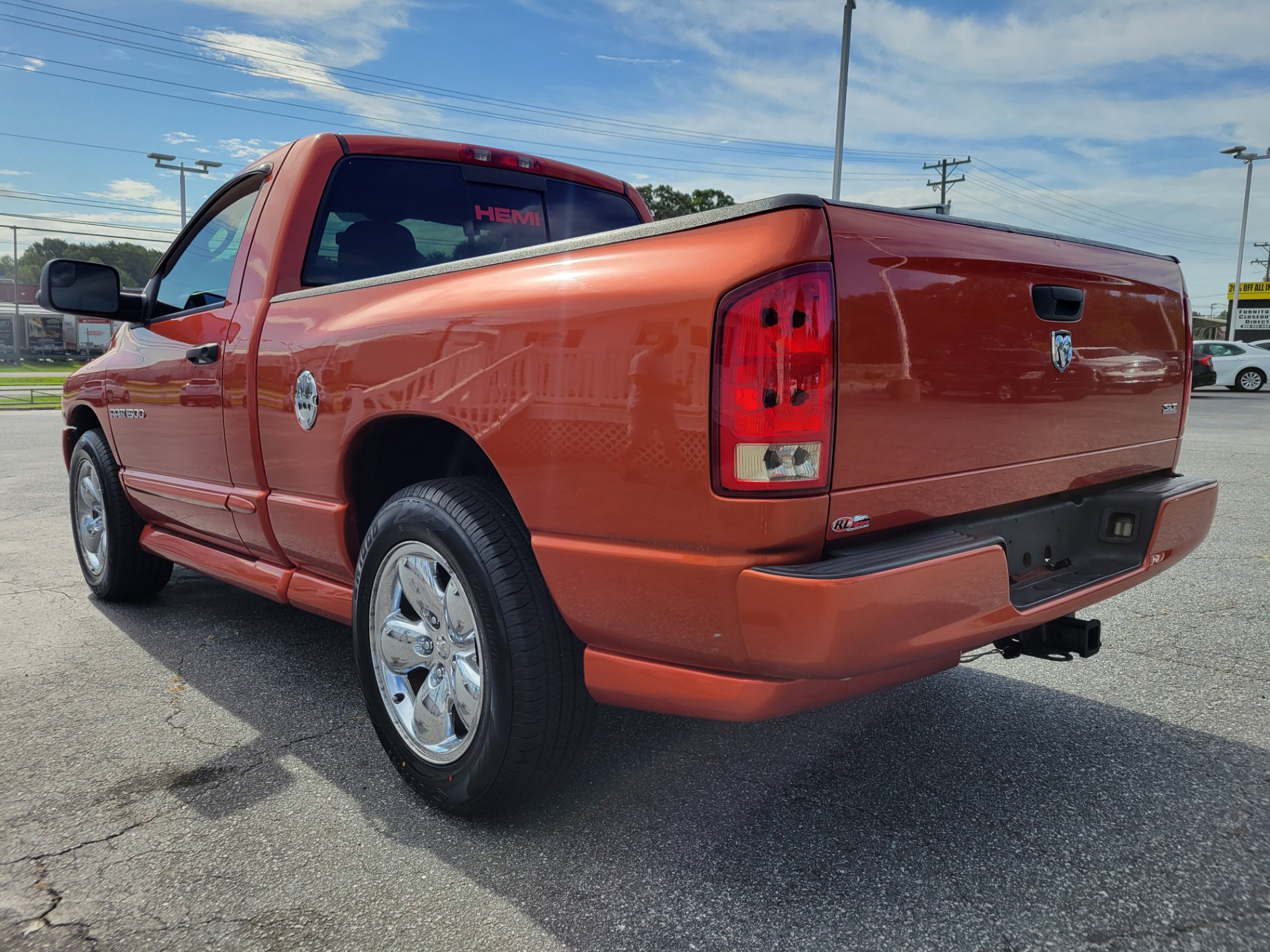 R&L Motors - Used vehicle - TRUCK DODGE RAM 1500 2005
