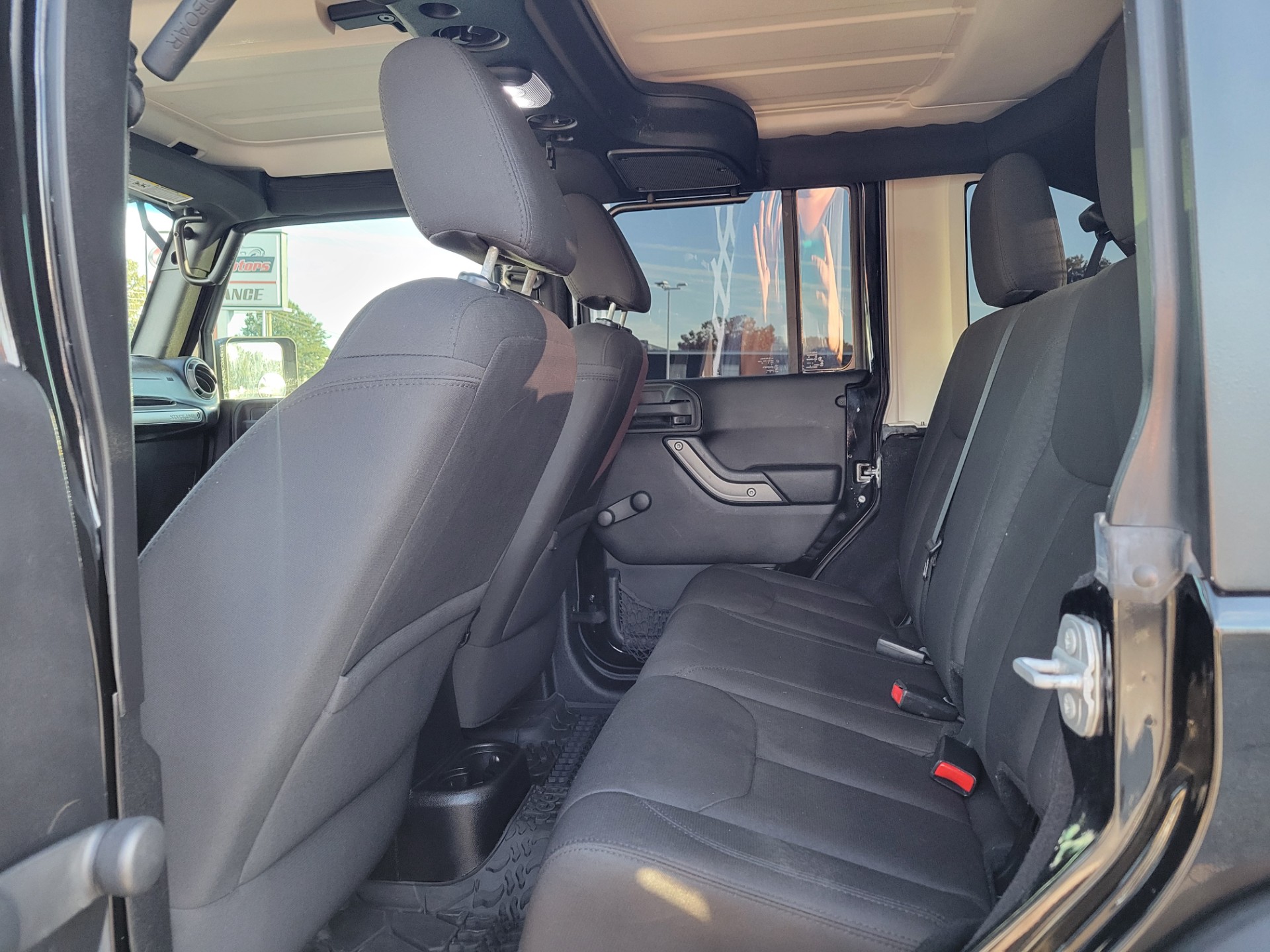 R&L Motors - Used vehicle - SUV JEEP WRANGLER UNLIMITED 2016