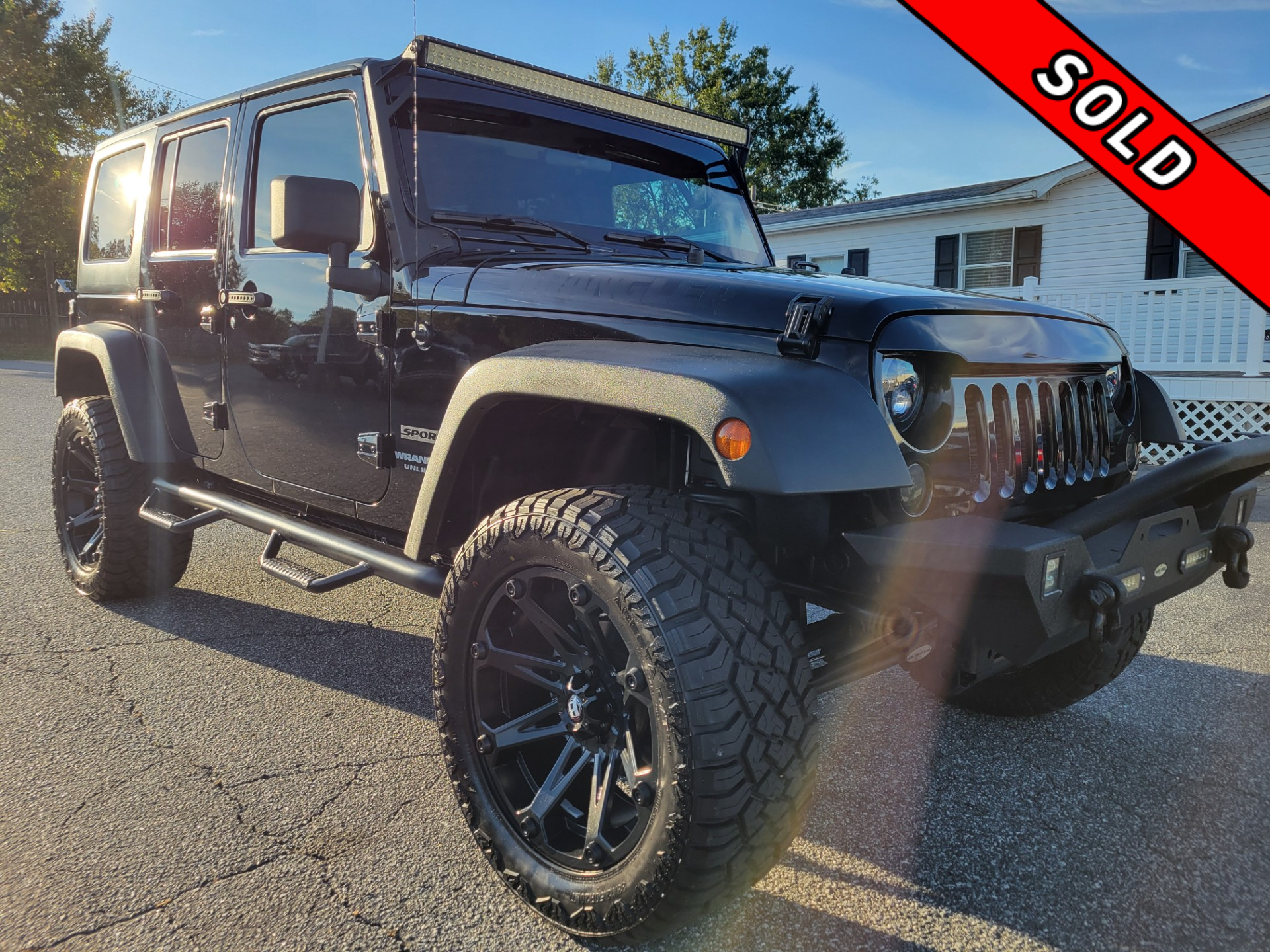 R&L Motors - Used vehicle - SUV JEEP WRANGLER UNLIMITED 2016