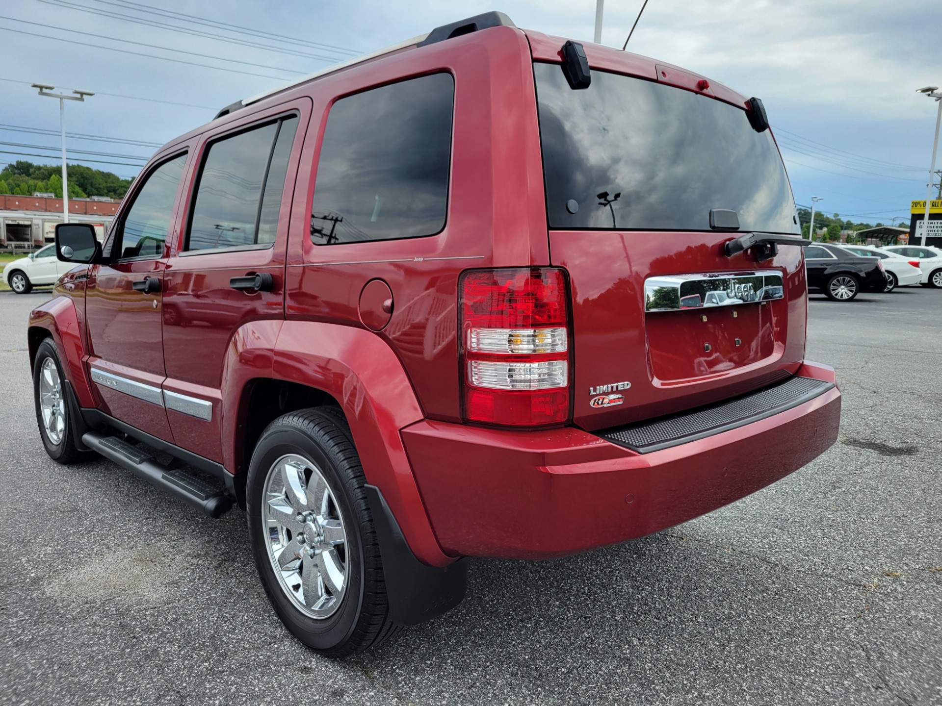 R&L Motors - Used vehicle - SUV JEEP LIBERTY 2011