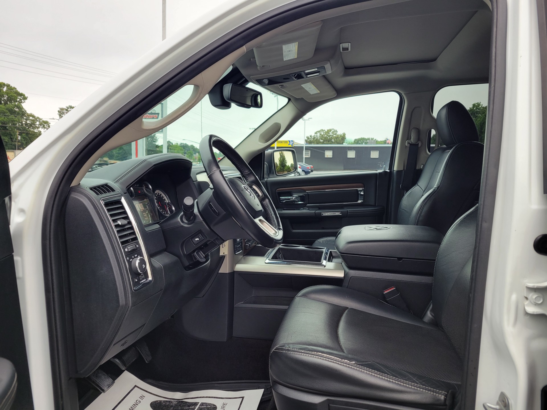 R&L Motors - Used vehicle - TRUCK RAM 1500 2014