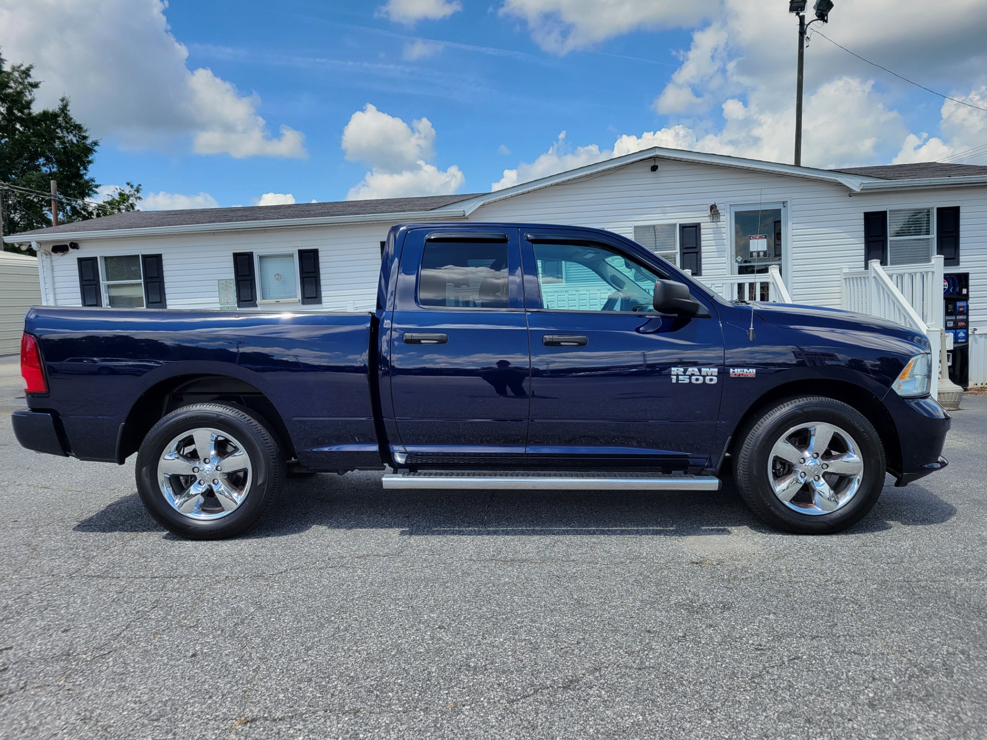 R&L Motors - Used vehicle - TRUCK RAM 1500 2014