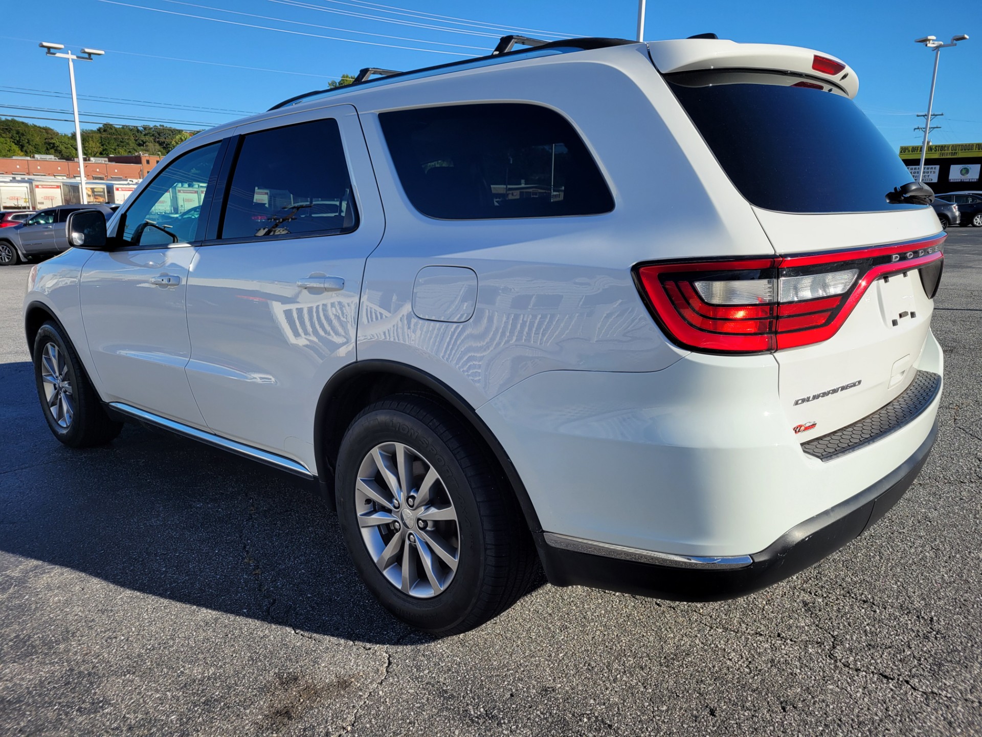 R&L Motors - Used vehicle - SUV DODGE DURANGO 2017