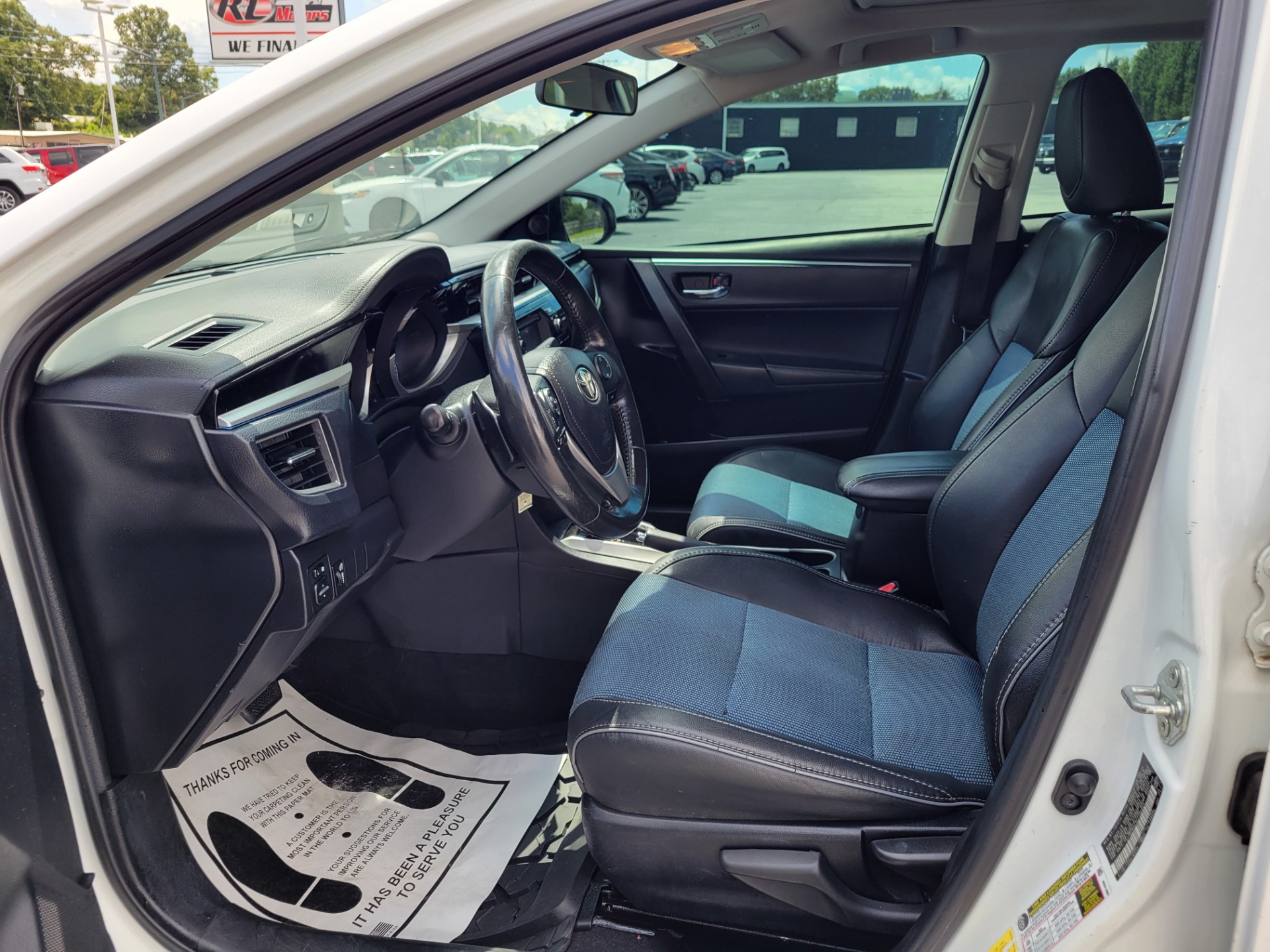 R&L Motors - Used vehicle - SEDAN TOYOTA COROLLA 2014