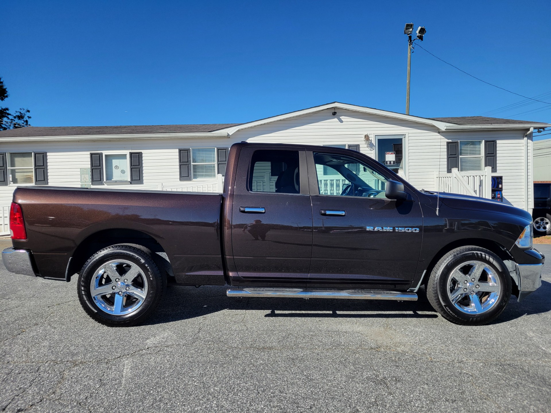R&L Motors - Used vehicle - TRUCK RAM 1500 2011
