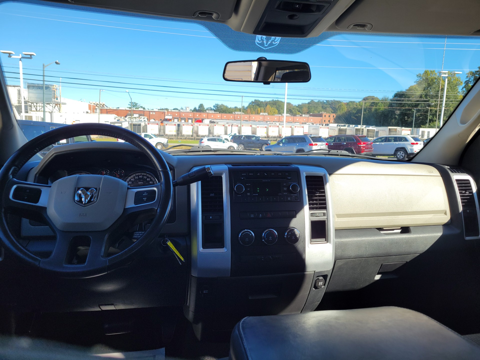 R&L Motors - Used vehicle - TRUCK RAM 1500 2011
