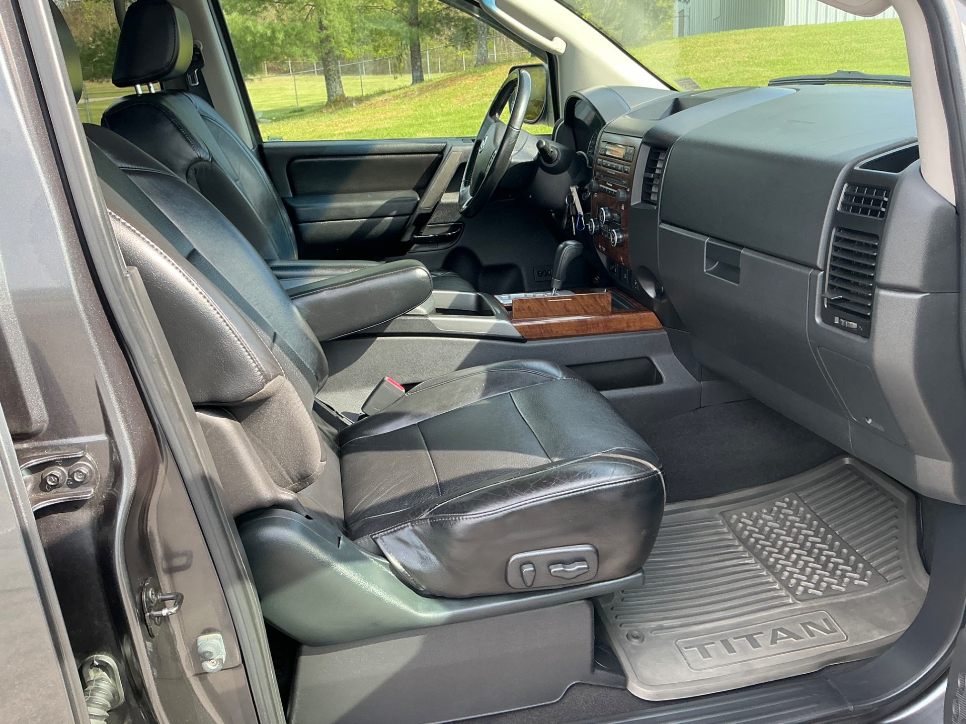 The Car Store, Inc. - Used vehicle - TRUCK NISSAN TITAN 2008