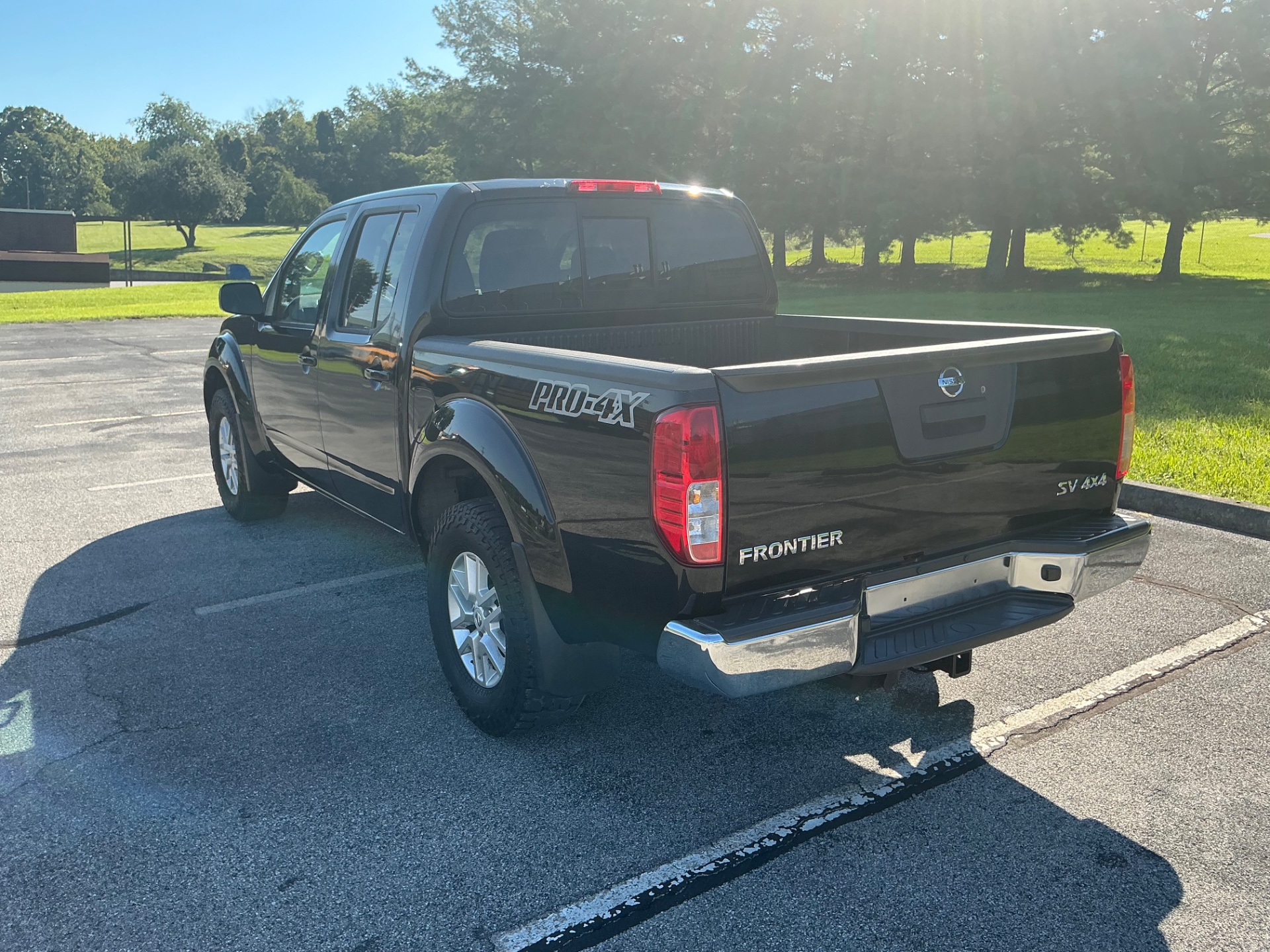The Car Store, Inc. - Used vehicle - Truck NISSAN FRONTIER 2016