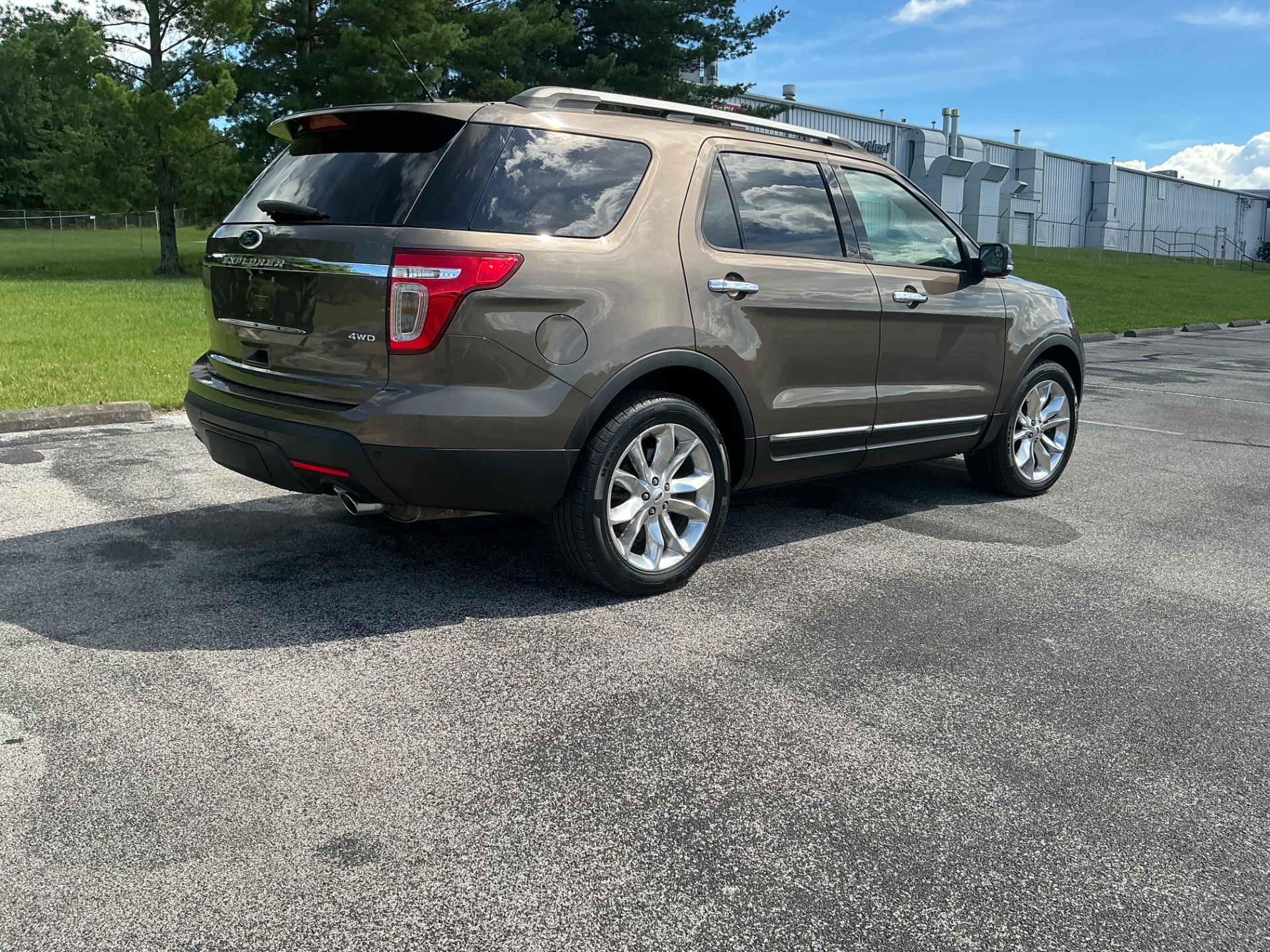 The Car Store, Inc. - Used vehicle - SUV FORD EXPLORER 2015