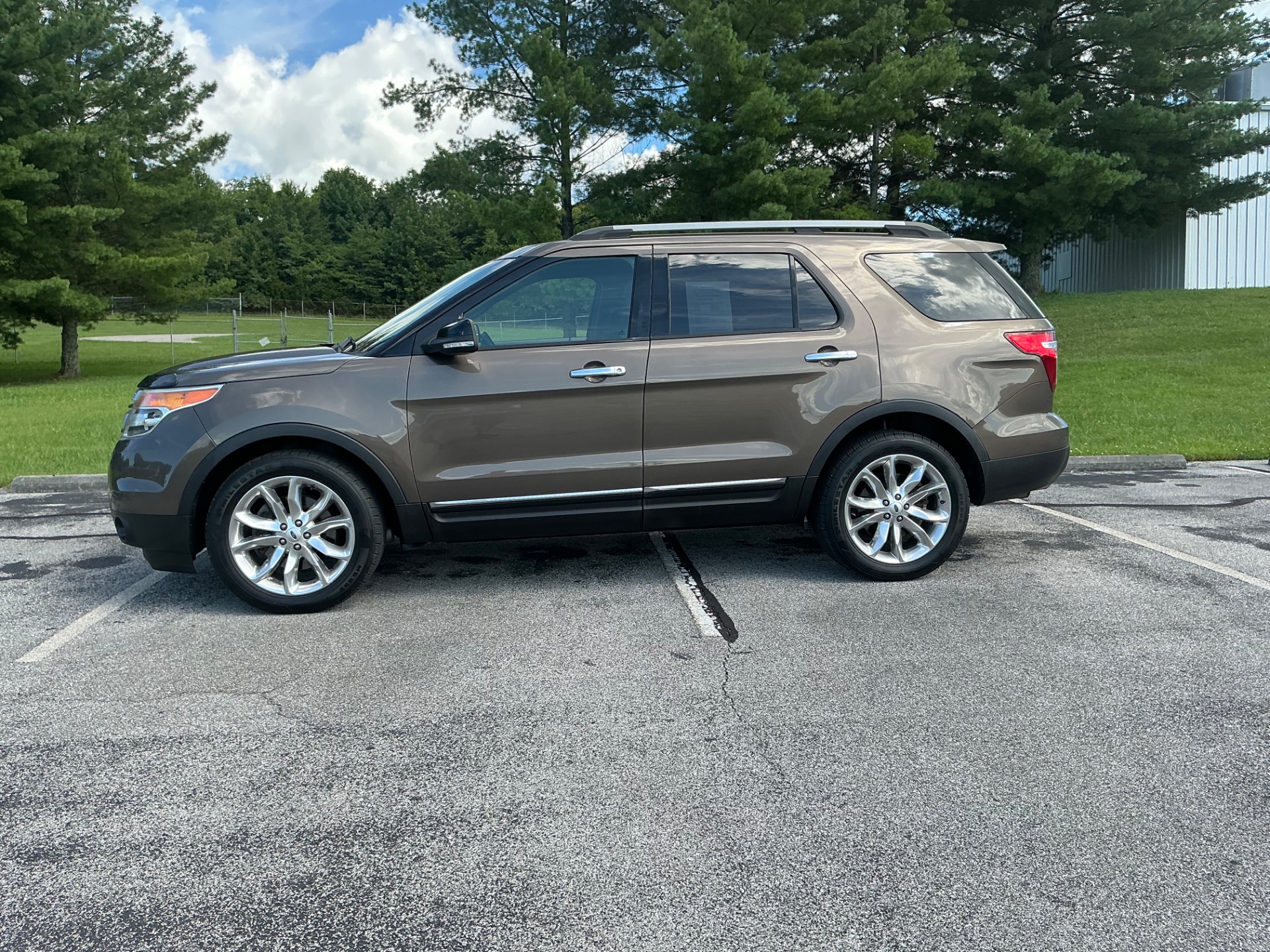 The Car Store, Inc. - Used vehicle - SUV FORD EXPLORER 2015
