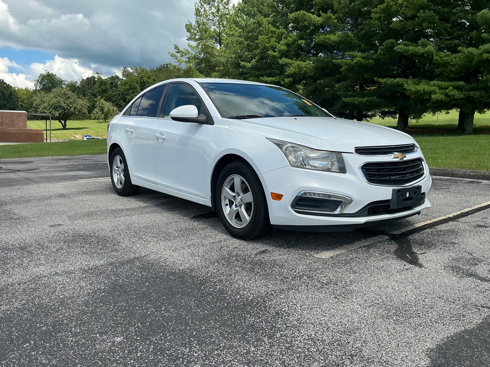 The Car Store, Inc. - Used vehicle - SEDAN CHEVROLET CRUZE LIMITED 2016