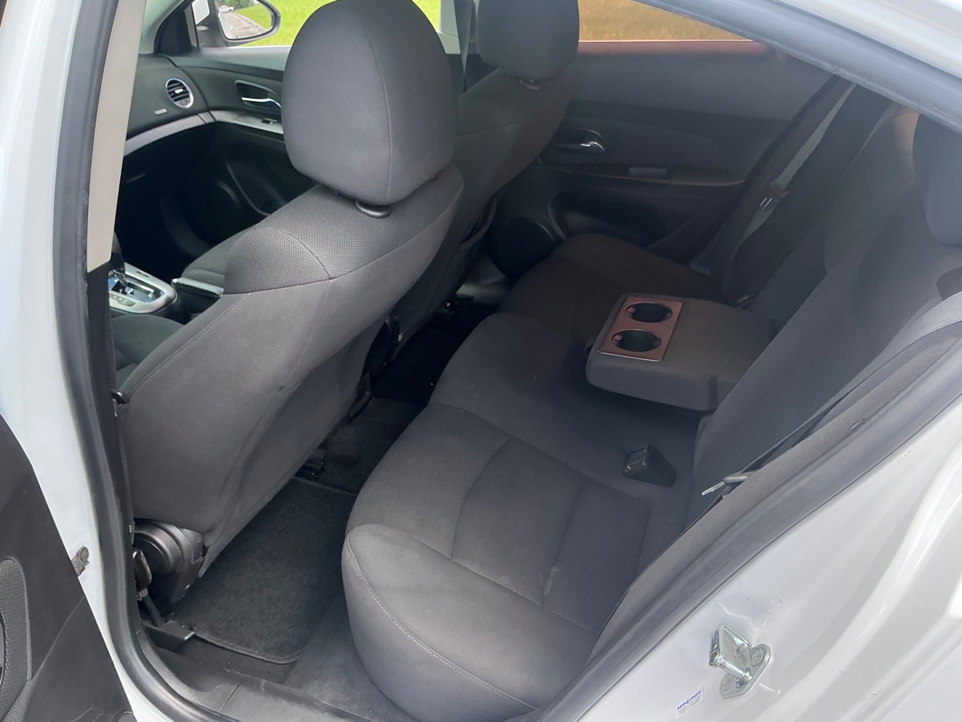 The Car Store, Inc. - Used vehicle - SEDAN CHEVROLET CRUZE LIMITED 2016