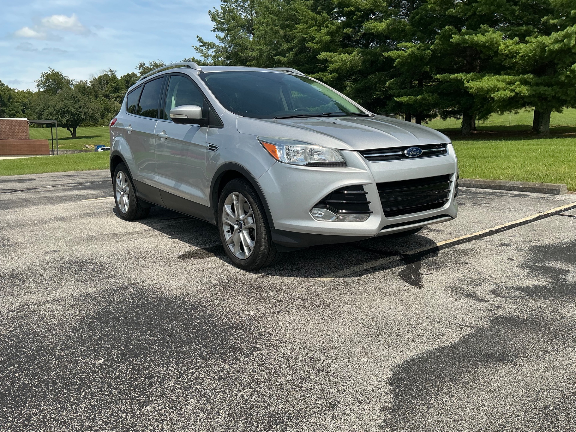 The Car Store, Inc. - 2016-FORD-ESCAPE-PINEY-FLATS-TN-Stock=120461