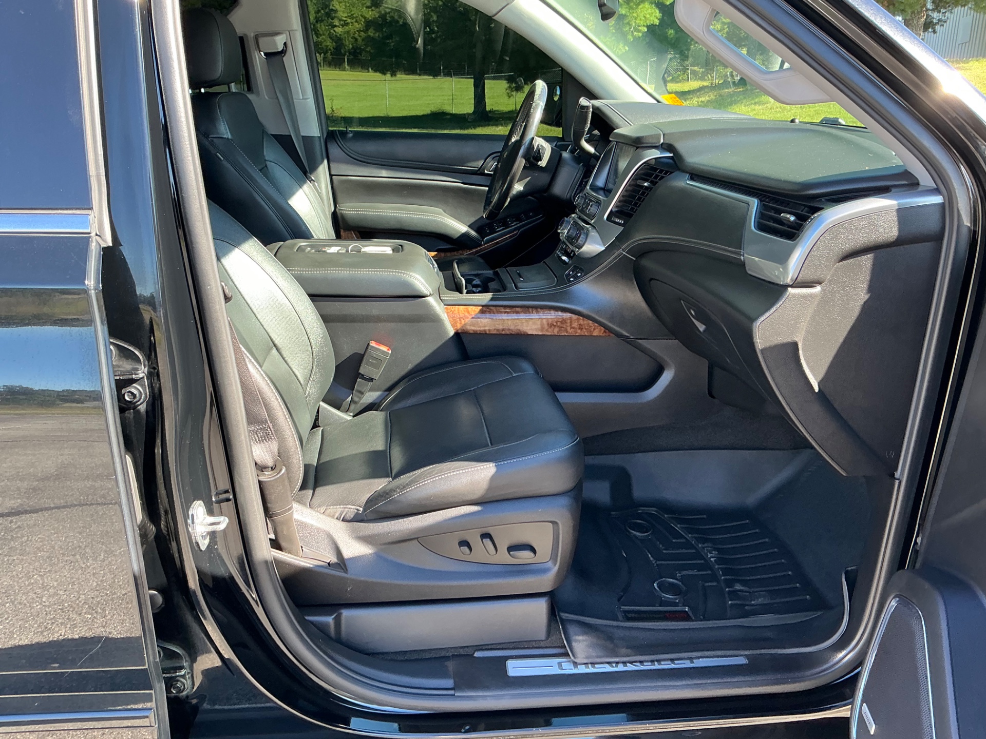 The Car Store, Inc. - Used vehicle - SUV CHEVROLET TAHOE 2018