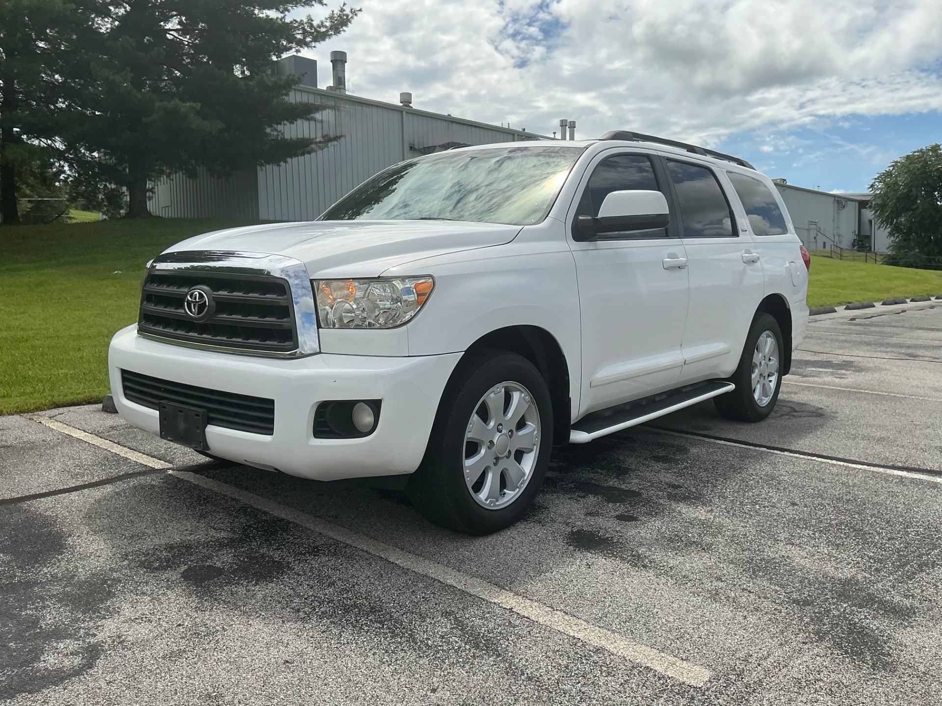 The Car Store, Inc. - Used vehicle - SUV TOYOTA SEQUOIA 2008