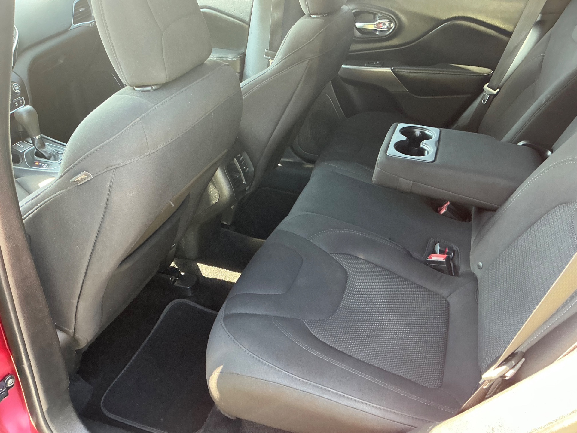 The Car Store, Inc. - Used vehicle - SUV JEEP CHEROKEE 2019