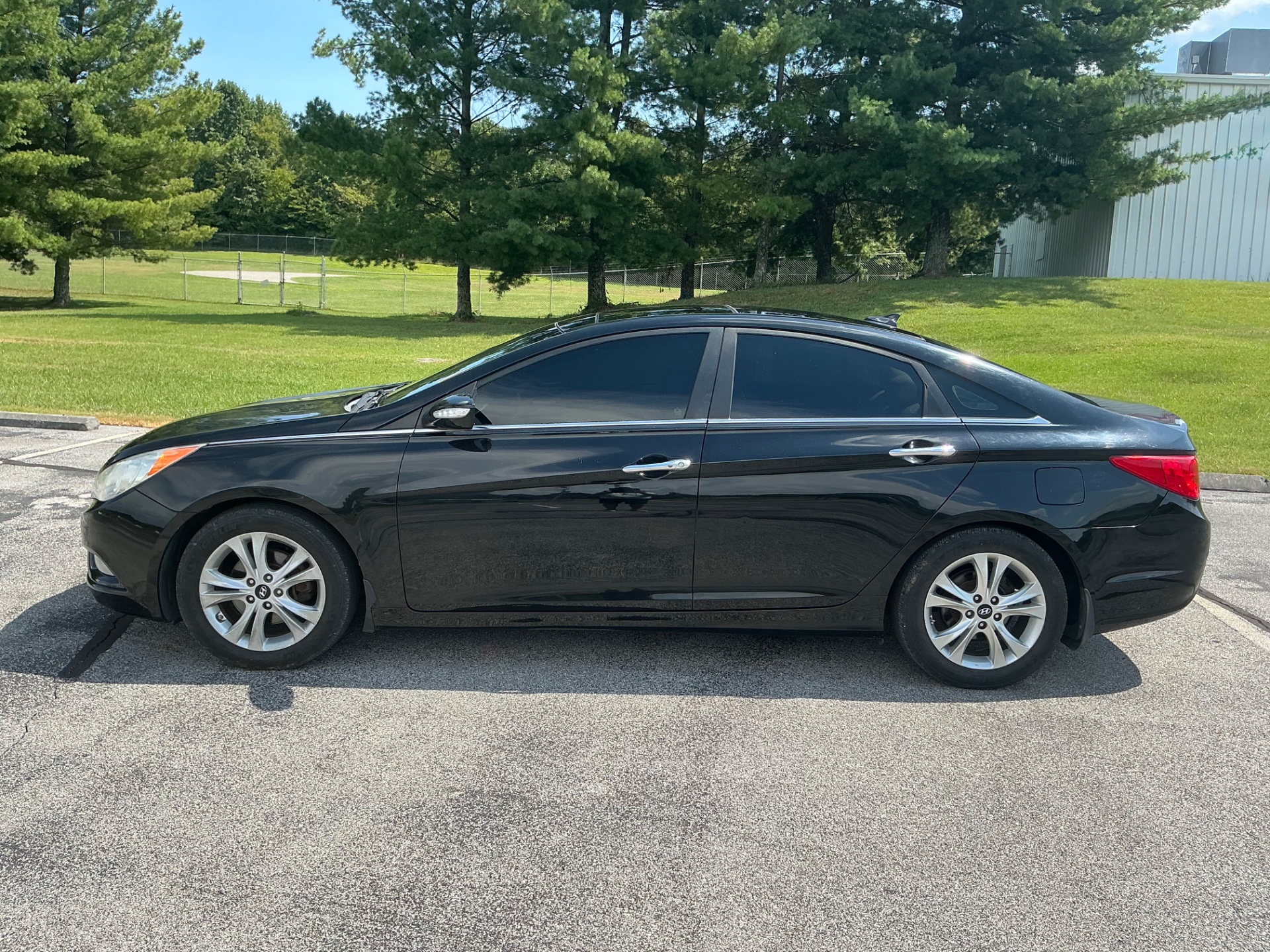 The Car Store, Inc. - Used vehicle - SEDAN HYUNDAI SONATA 2012