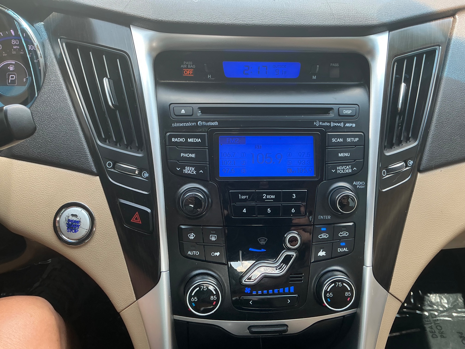 The Car Store, Inc. - Used vehicle - SEDAN HYUNDAI SONATA 2012