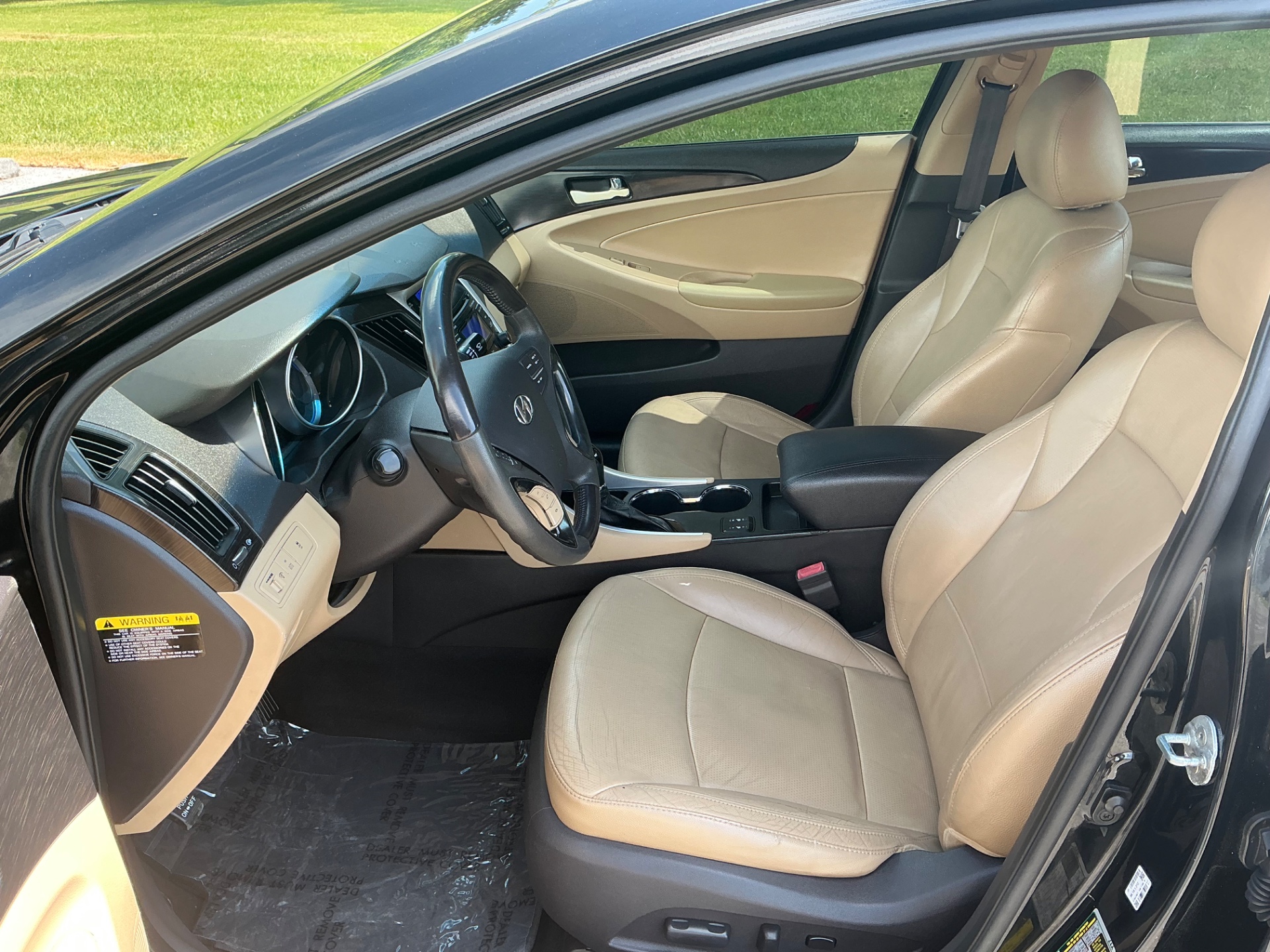 The Car Store, Inc. - Used vehicle - SEDAN HYUNDAI SONATA 2012
