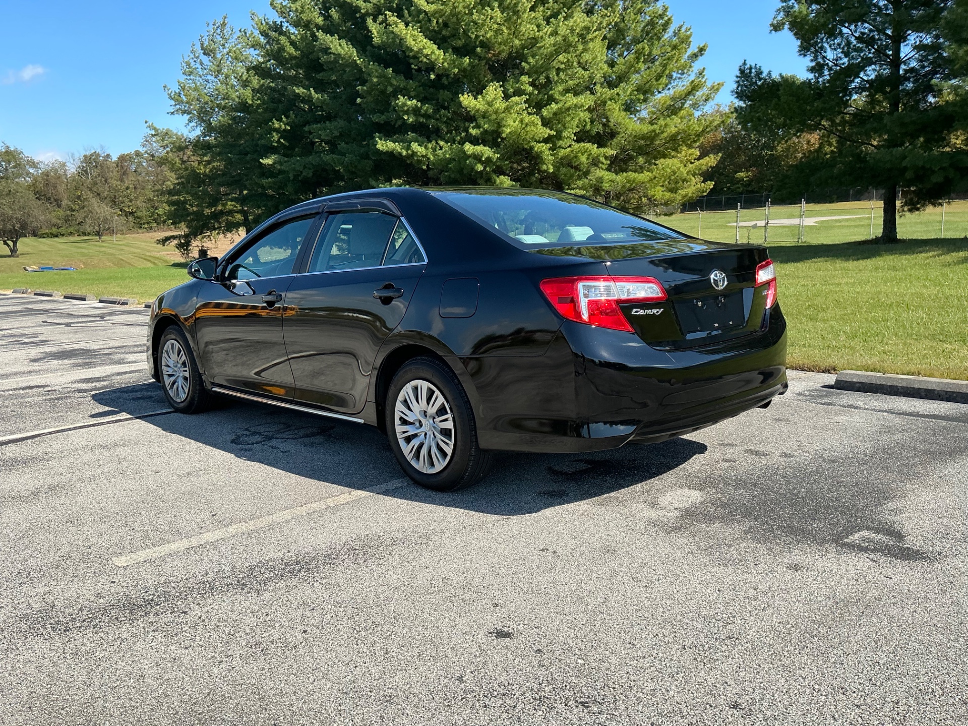 The Car Store, Inc. - Used vehicle - SEDAN 4-DR TOYOTA CAMRY 2013