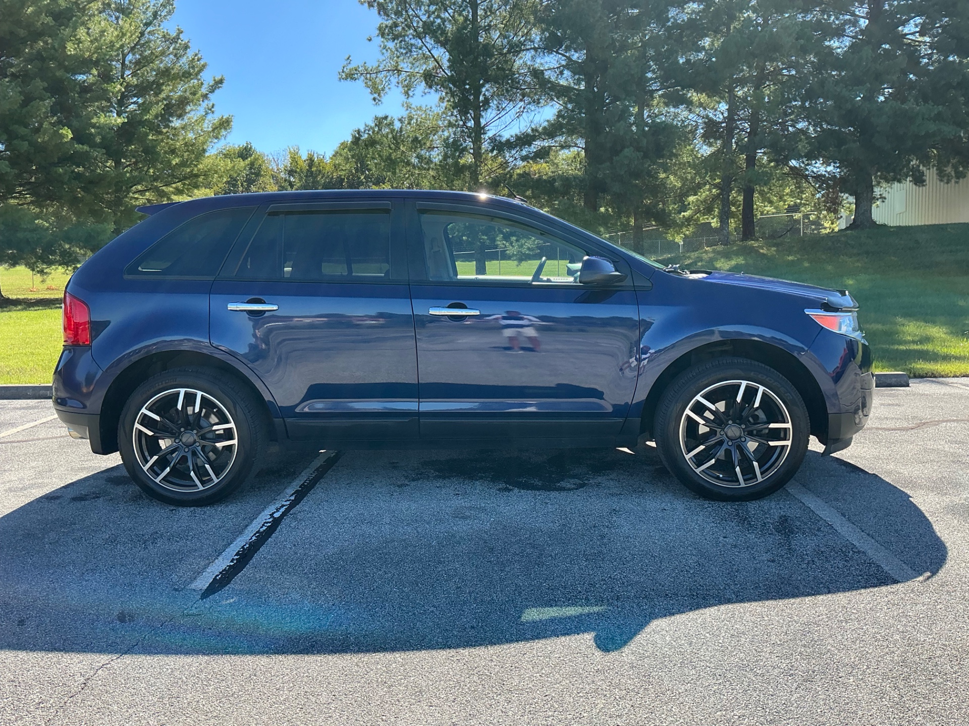The Car Store, Inc. - Used vehicle - SEDAN FORD EDGE 2011