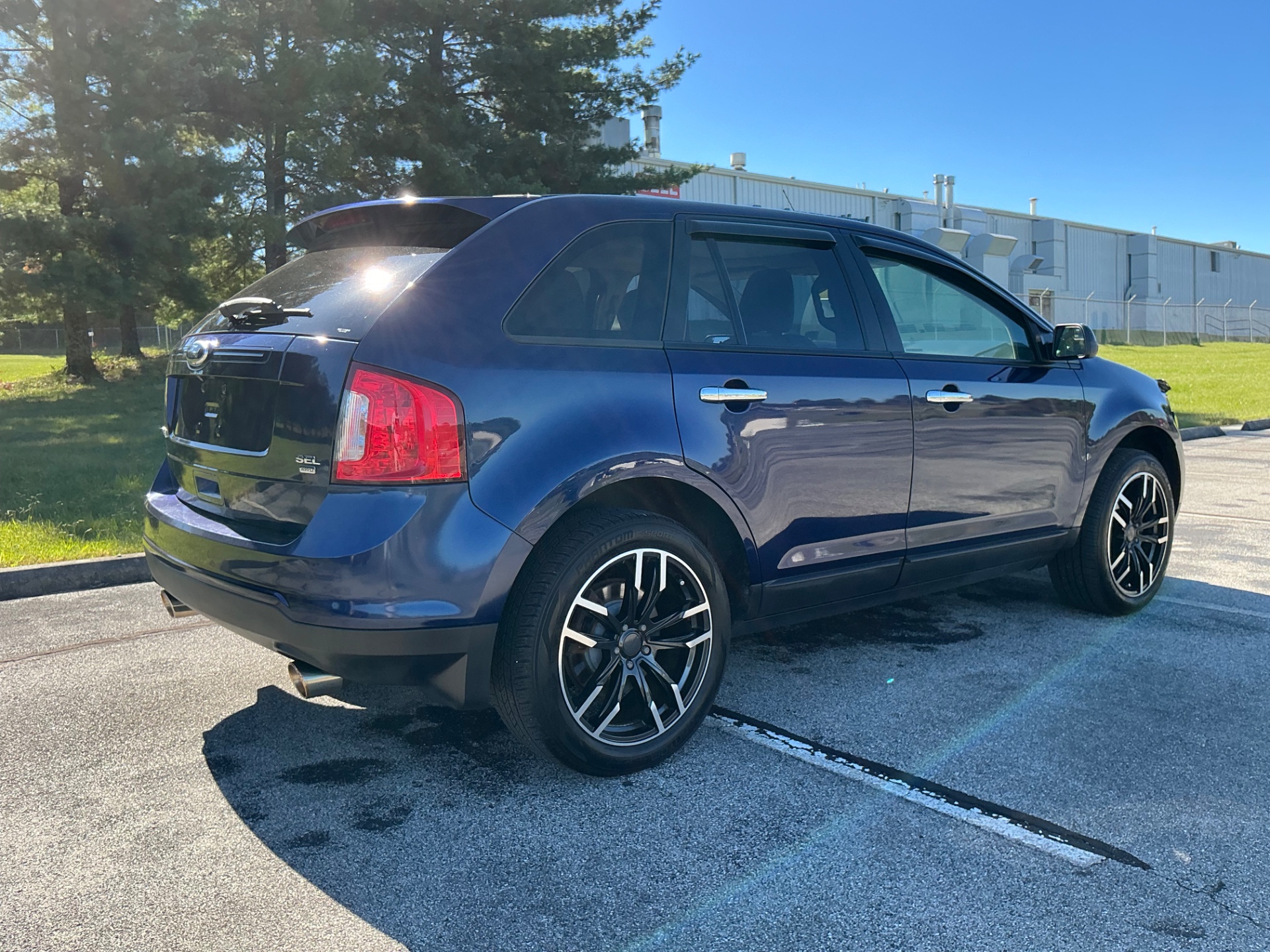 The Car Store, Inc. - Used vehicle - SEDAN FORD EDGE 2011