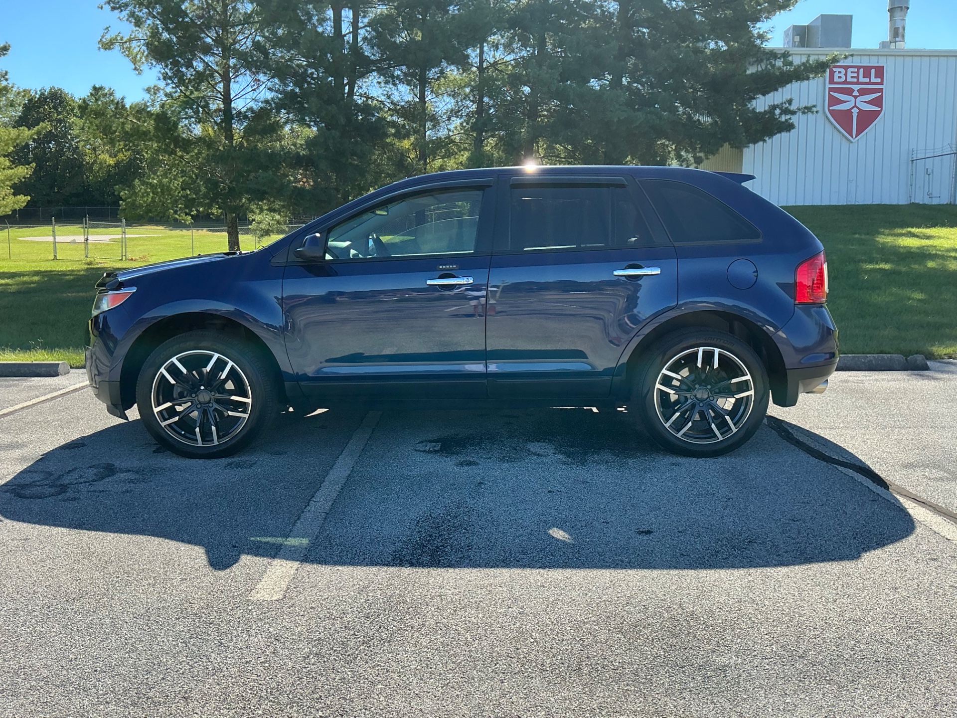 The Car Store, Inc. - Used vehicle - SEDAN FORD EDGE 2011