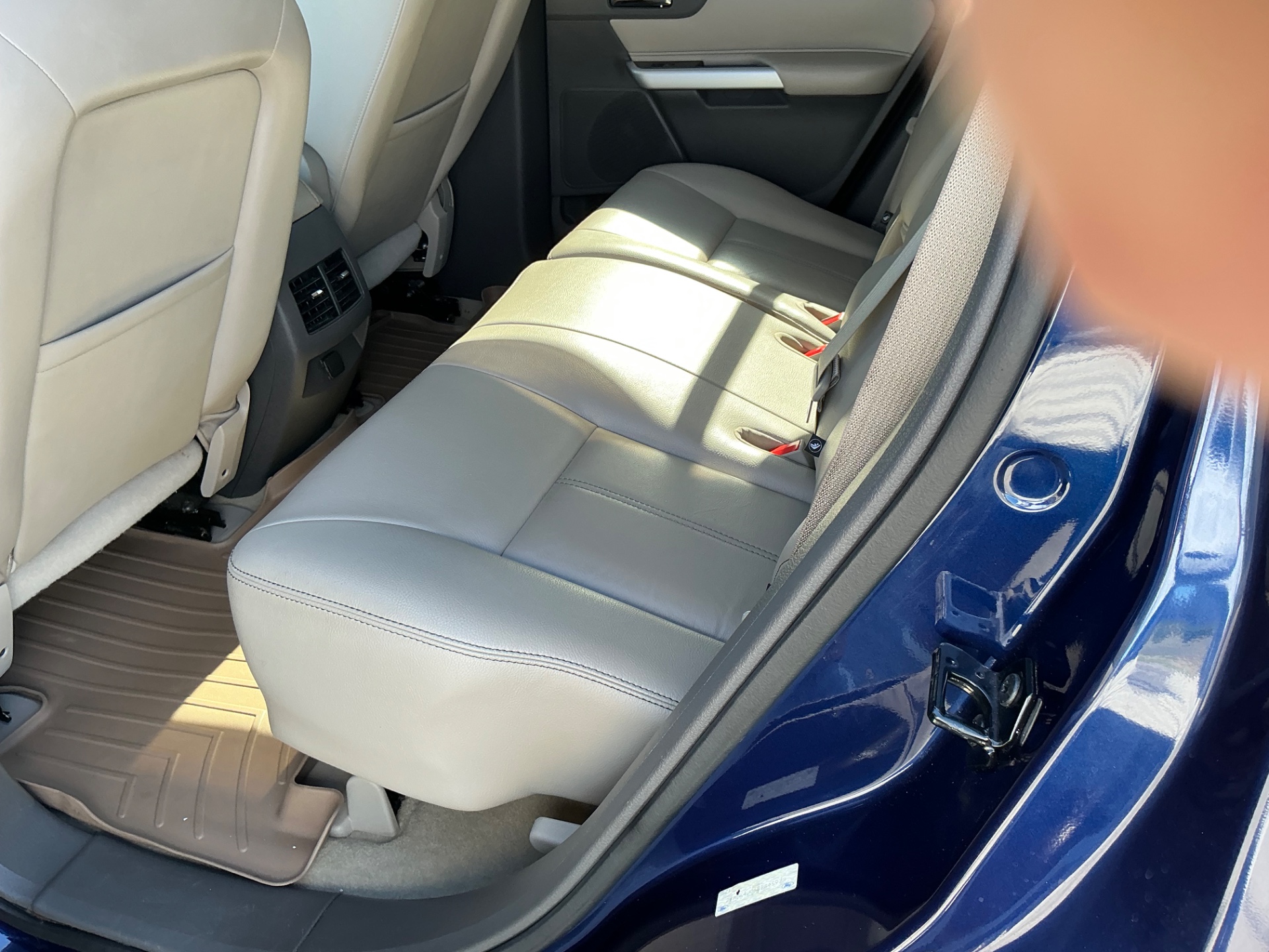 The Car Store, Inc. - Used vehicle - SEDAN FORD EDGE 2011