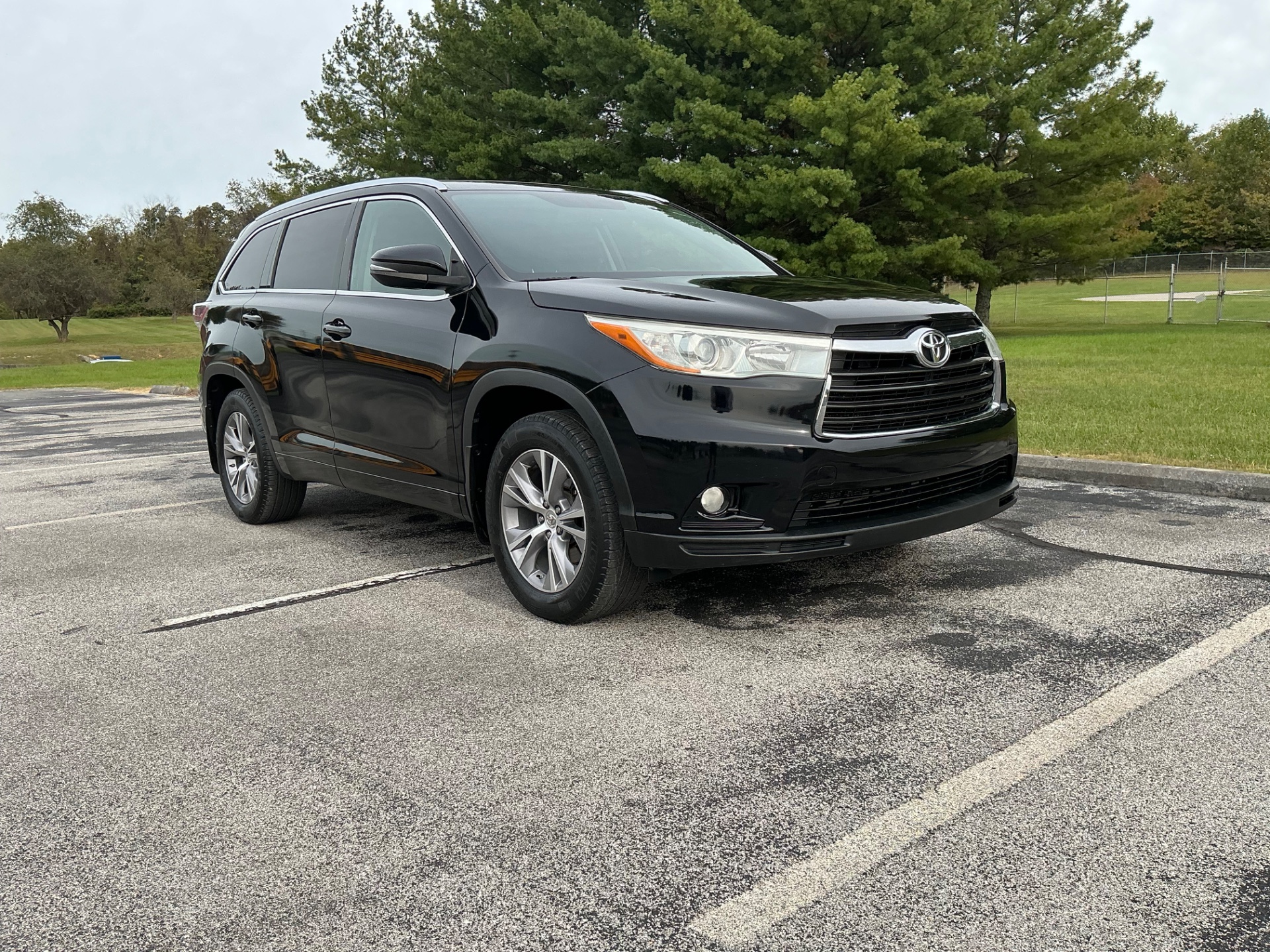 The Car Store, Inc. - 2015-TOYOTA-HIGHLANDER-PINEY-FLATS-TN-Stock=120569
