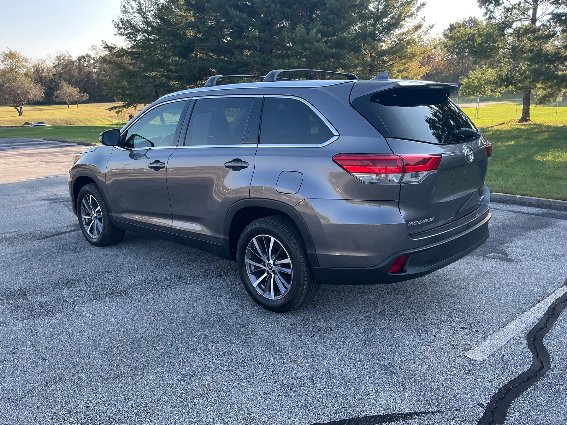 The Car Store, Inc. - Used vehicle - SUV TOYOTA HIGHLANDER 2019