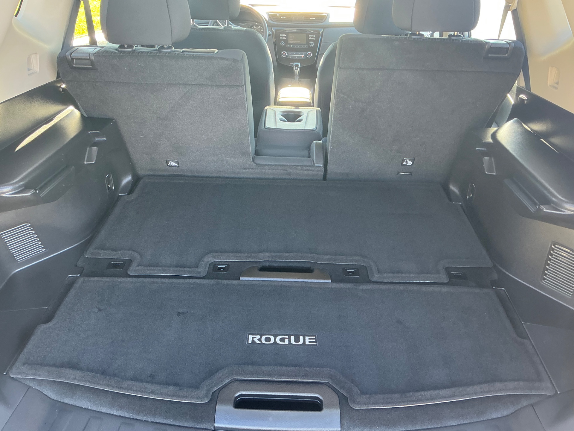 The Car Store, Inc. - Used vehicle - SUV NISSAN ROGUE 2017
