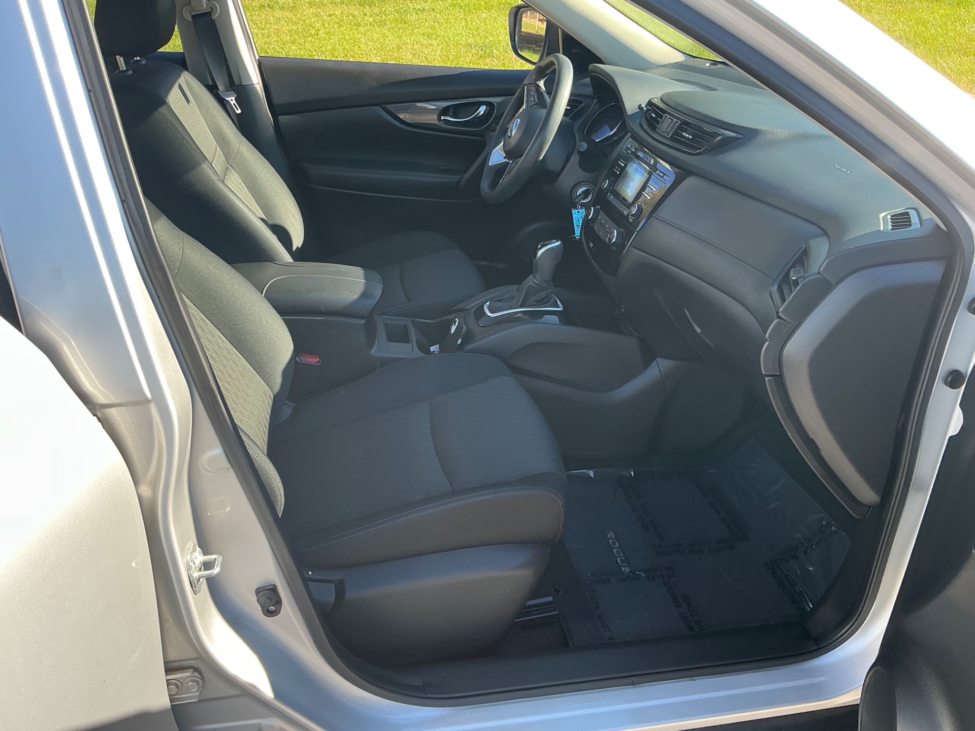 The Car Store, Inc. - Used vehicle - SUV NISSAN ROGUE 2017