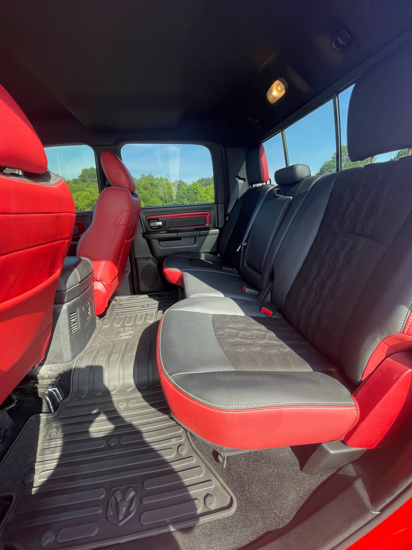HARRIS AUTO SALES LLC - Used vehicle - TRUCK RAM 1500 2016
