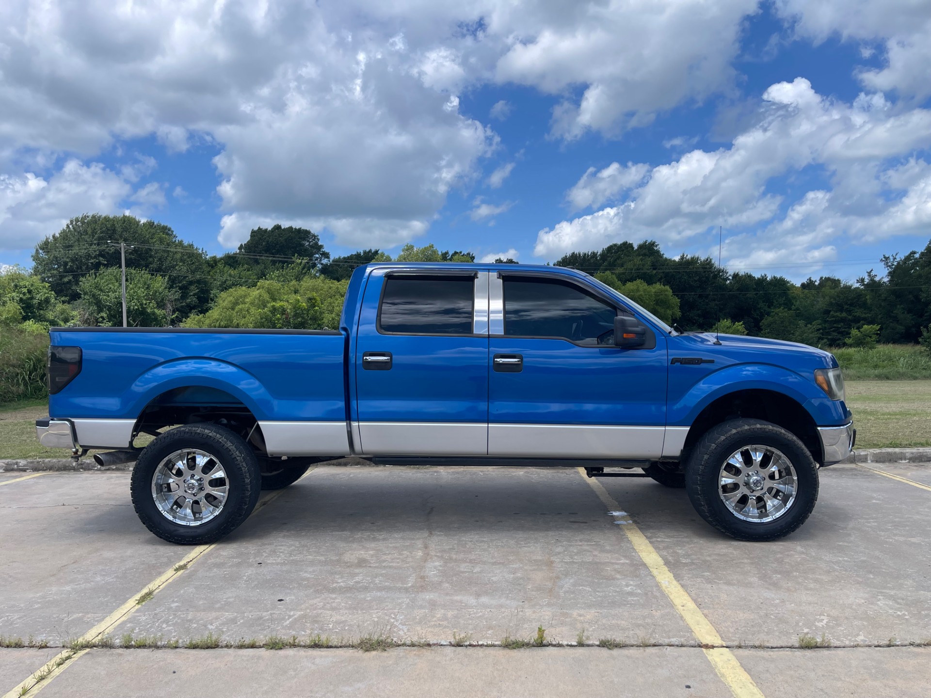 HARRIS AUTO SALES LLC - Used vehicle - TRUCK FORD F-150 2010