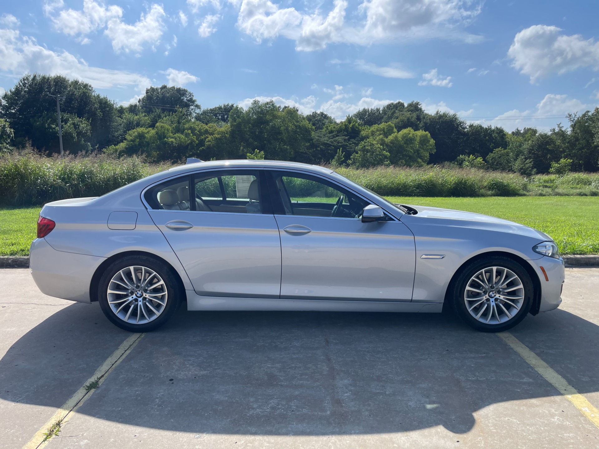 HARRIS AUTO SALES LLC - Used vehicle - SEDAN BMW 5 SERIES 2015