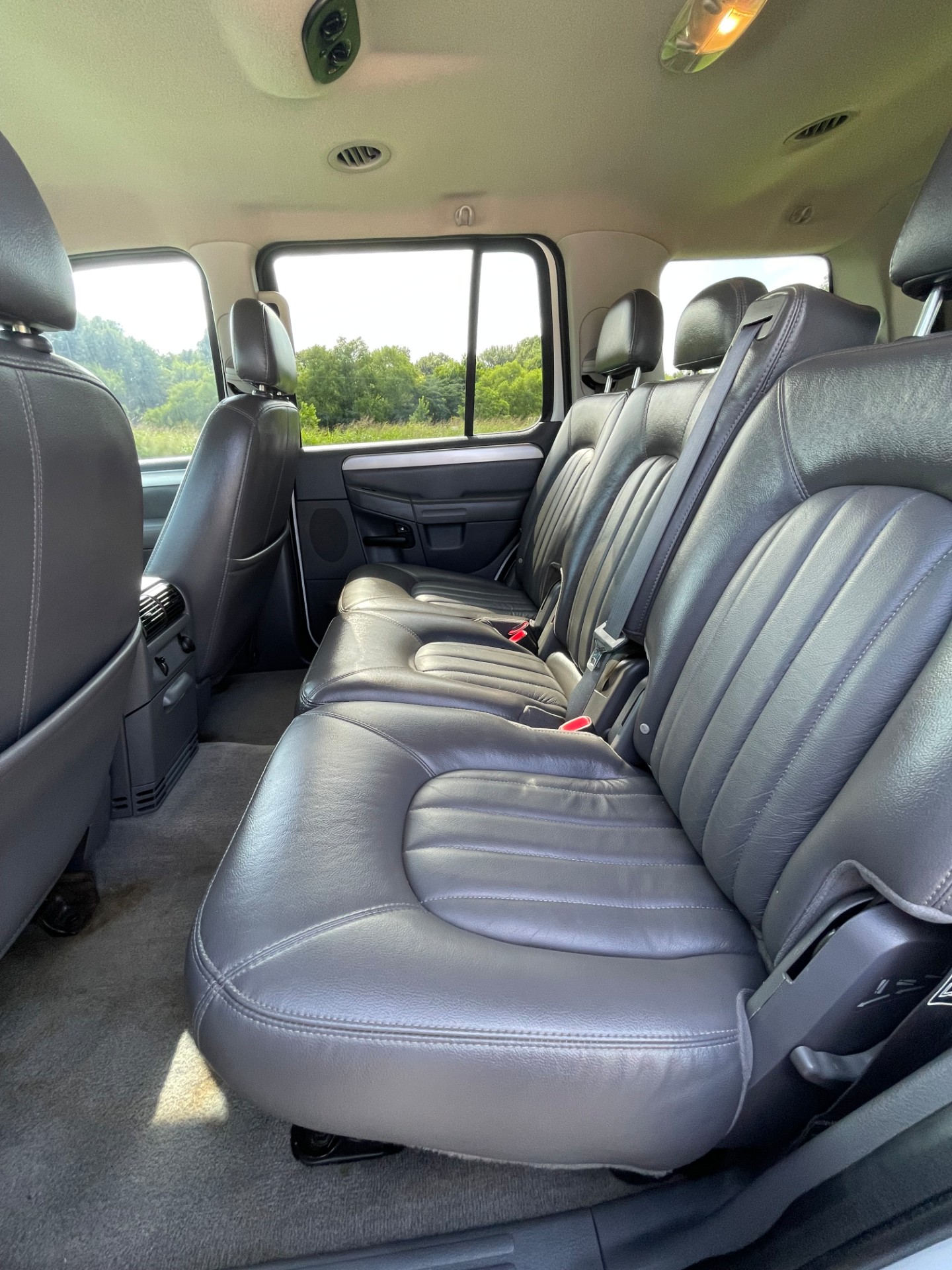 HARRIS AUTO SALES LLC - Used vehicle - SUV MERCURY MOUNTAINEER 2003