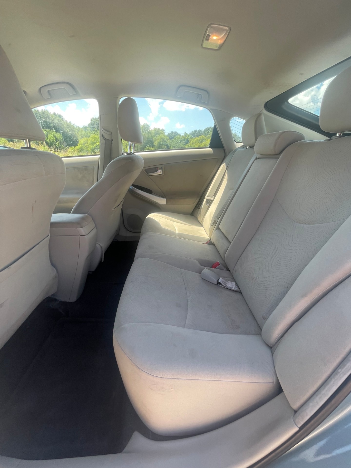 HARRIS AUTO SALES LLC - Used vehicle - SEDAN TOYOTA PRIUS 2015