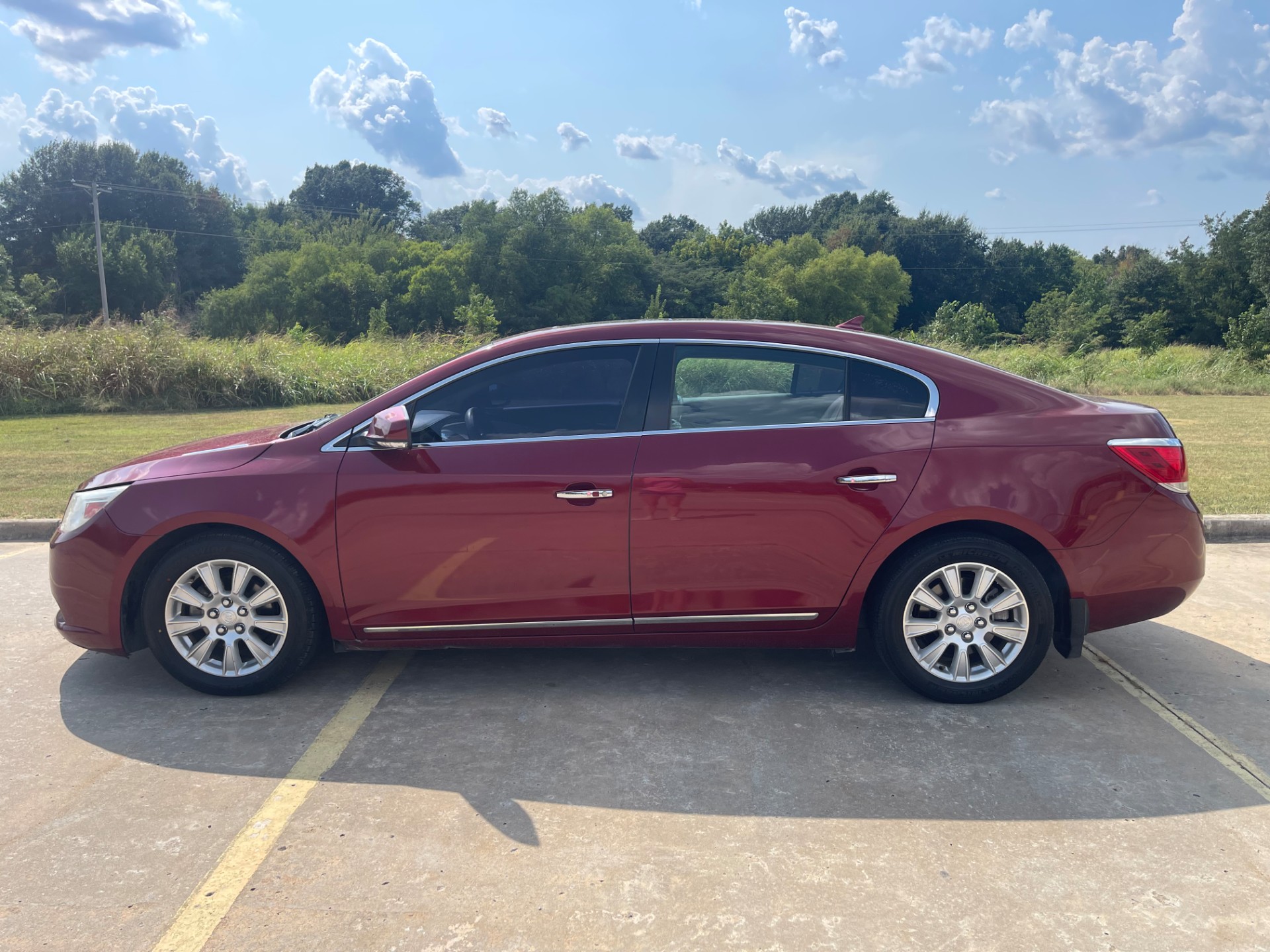 HARRIS AUTO SALES LLC - Used vehicle - SEDAN BUICK LACROSSE 2011